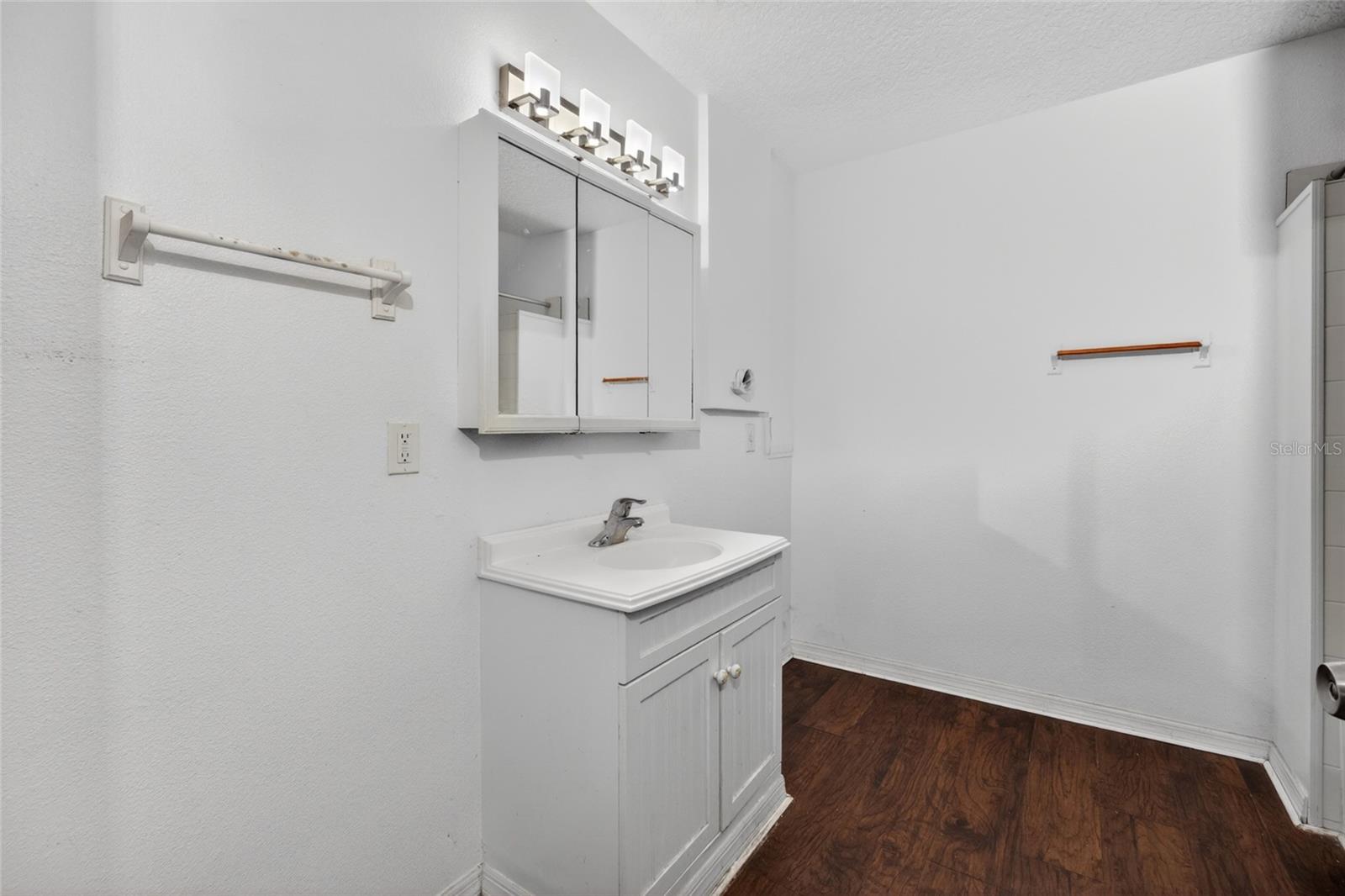 419 E KALEY ST, ORLANDO, FL, 32806