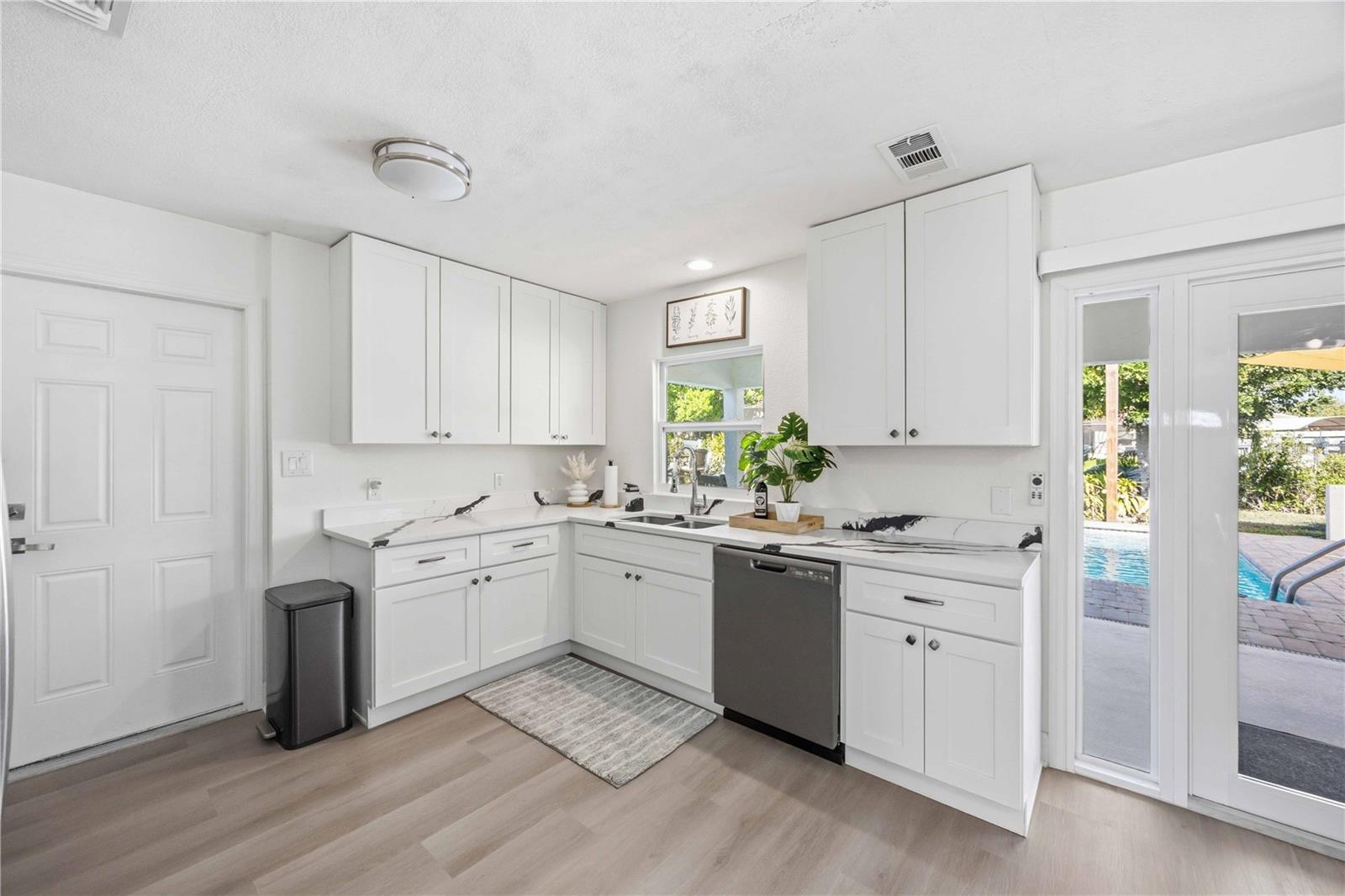 5281 BOYLE TER, PORT CHARLOTTE, FL, 33981