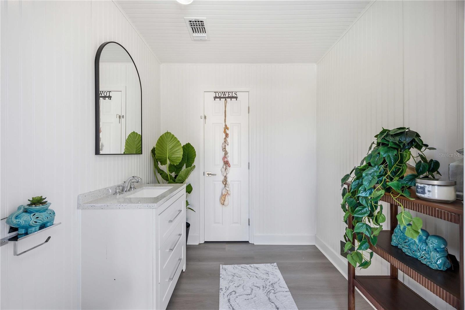 5281 BOYLE TER, PORT CHARLOTTE, FL, 33981