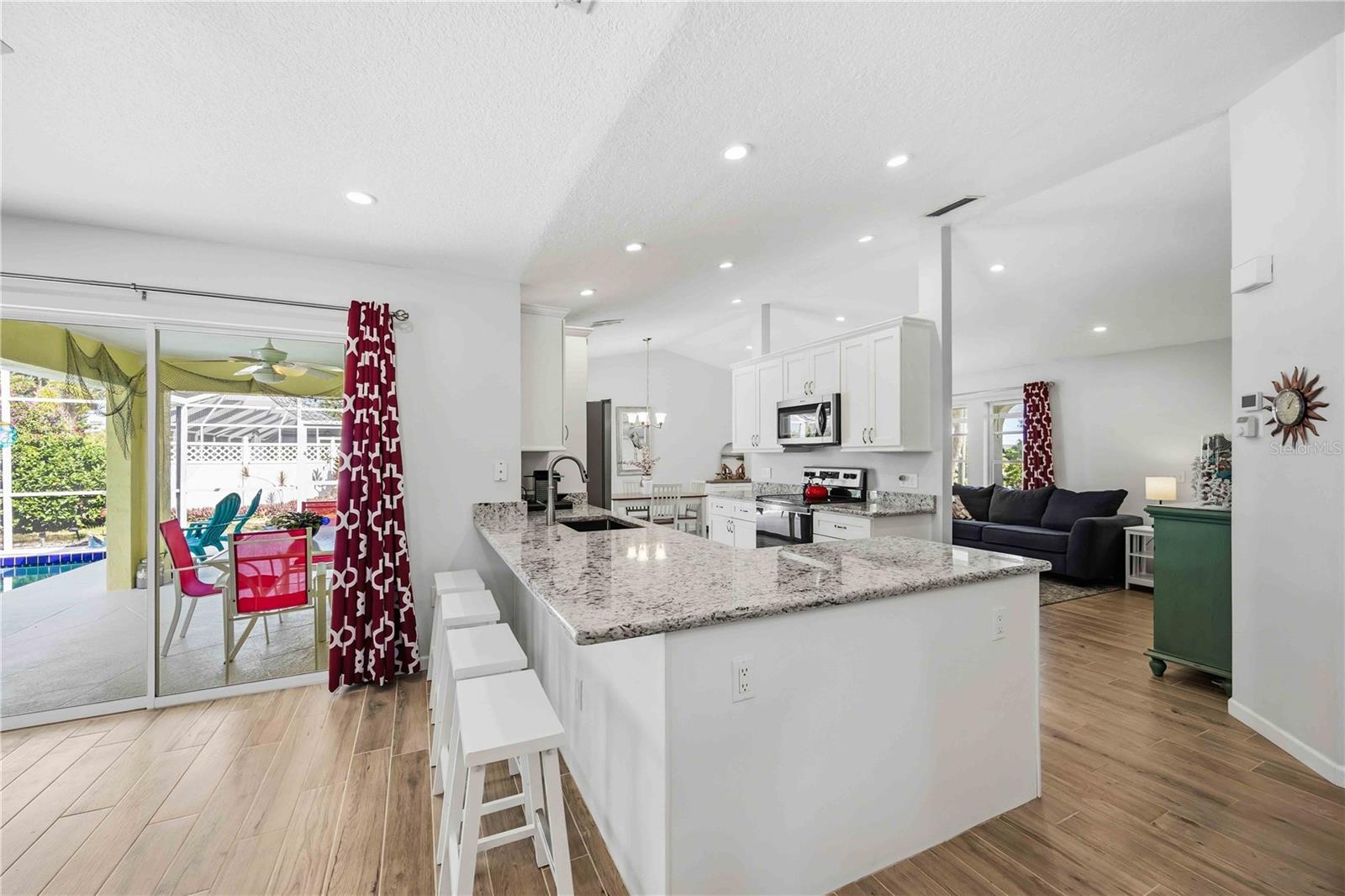 15 MARINER LN, ROTONDA WEST, FL, 33947