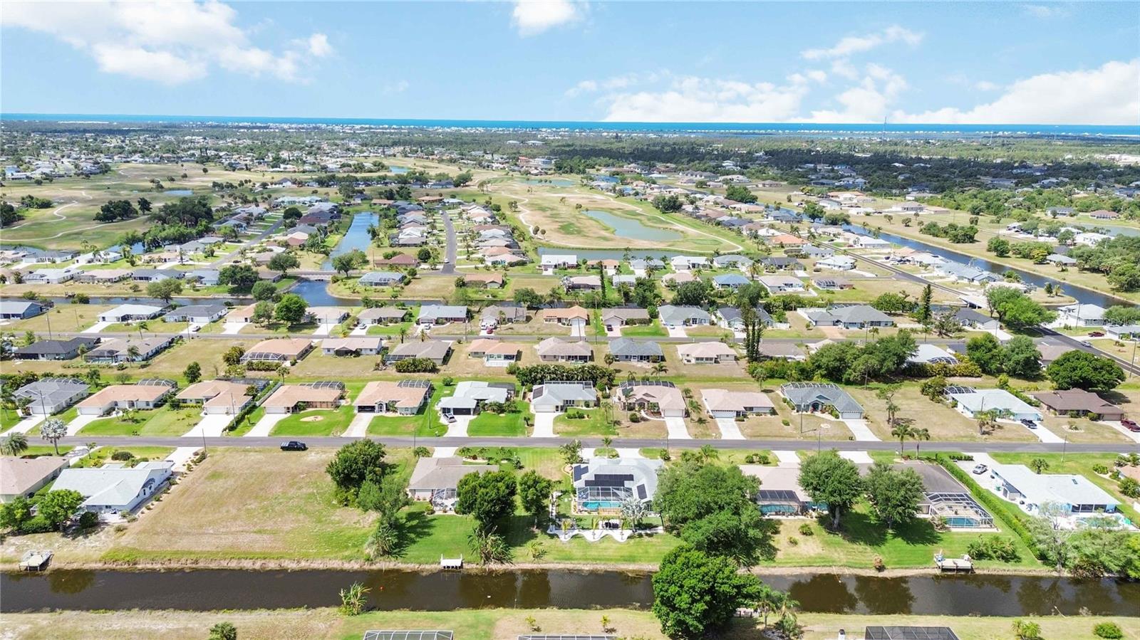 15 MARINER LN, ROTONDA WEST, FL, 33947