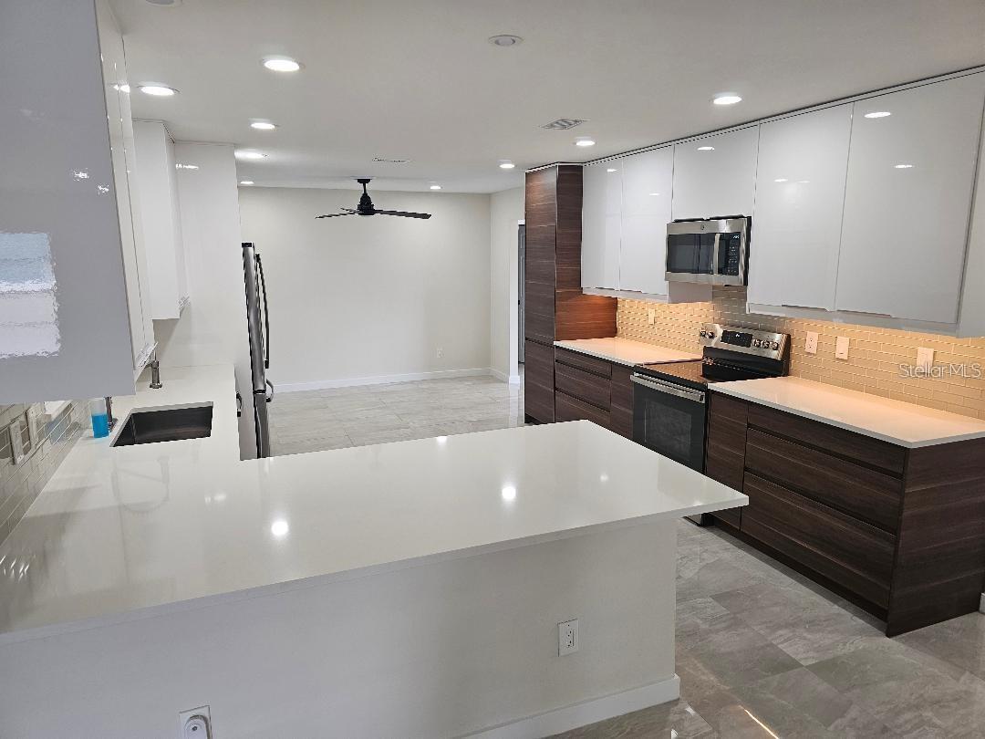 1208 76TH ST NW, BRADENTON, FL, 34209