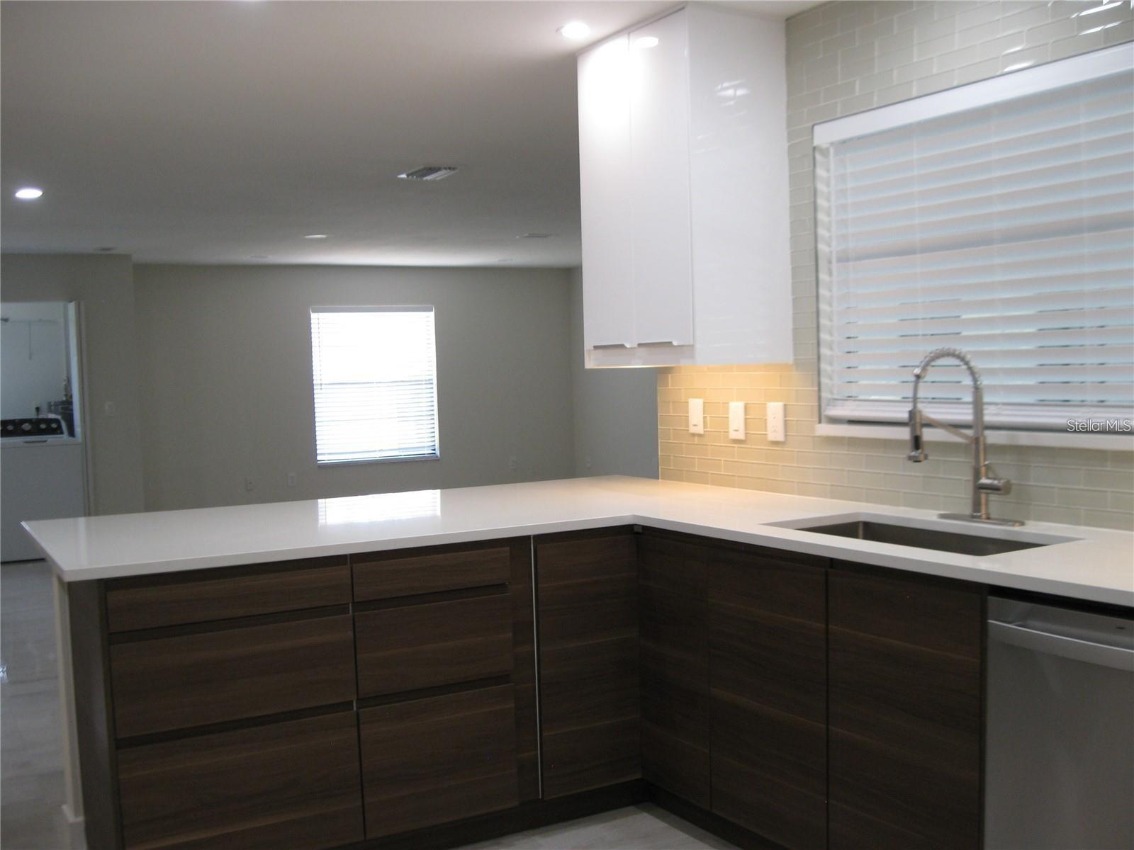 1208 76TH ST NW, BRADENTON, FL, 34209