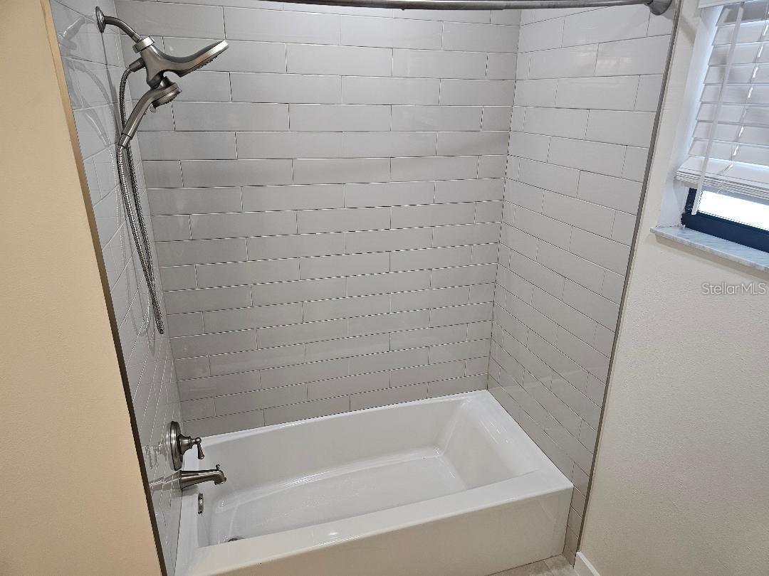 1208 76TH ST NW, BRADENTON, FL, 34209