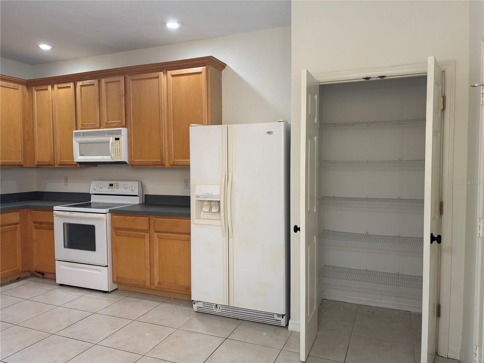 3429 PARKRIDGE CIR #19-103, SARASOTA, FL, 34243