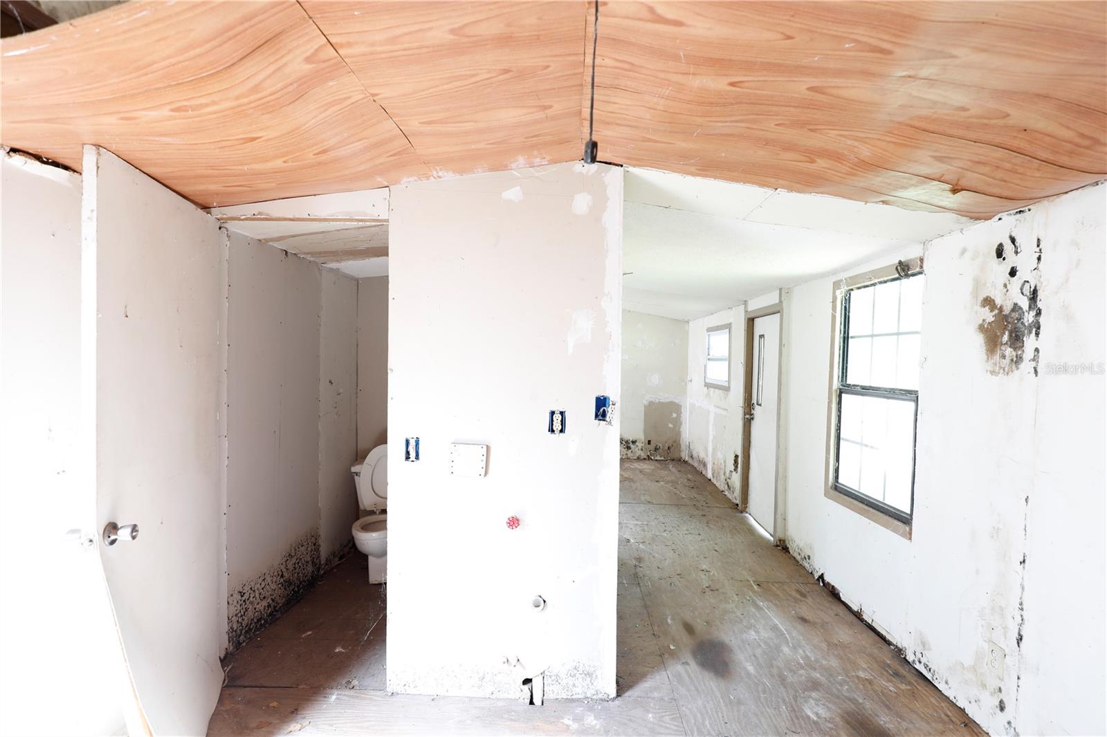 2747 EATON AVE, LAKELAND, FL, 33803