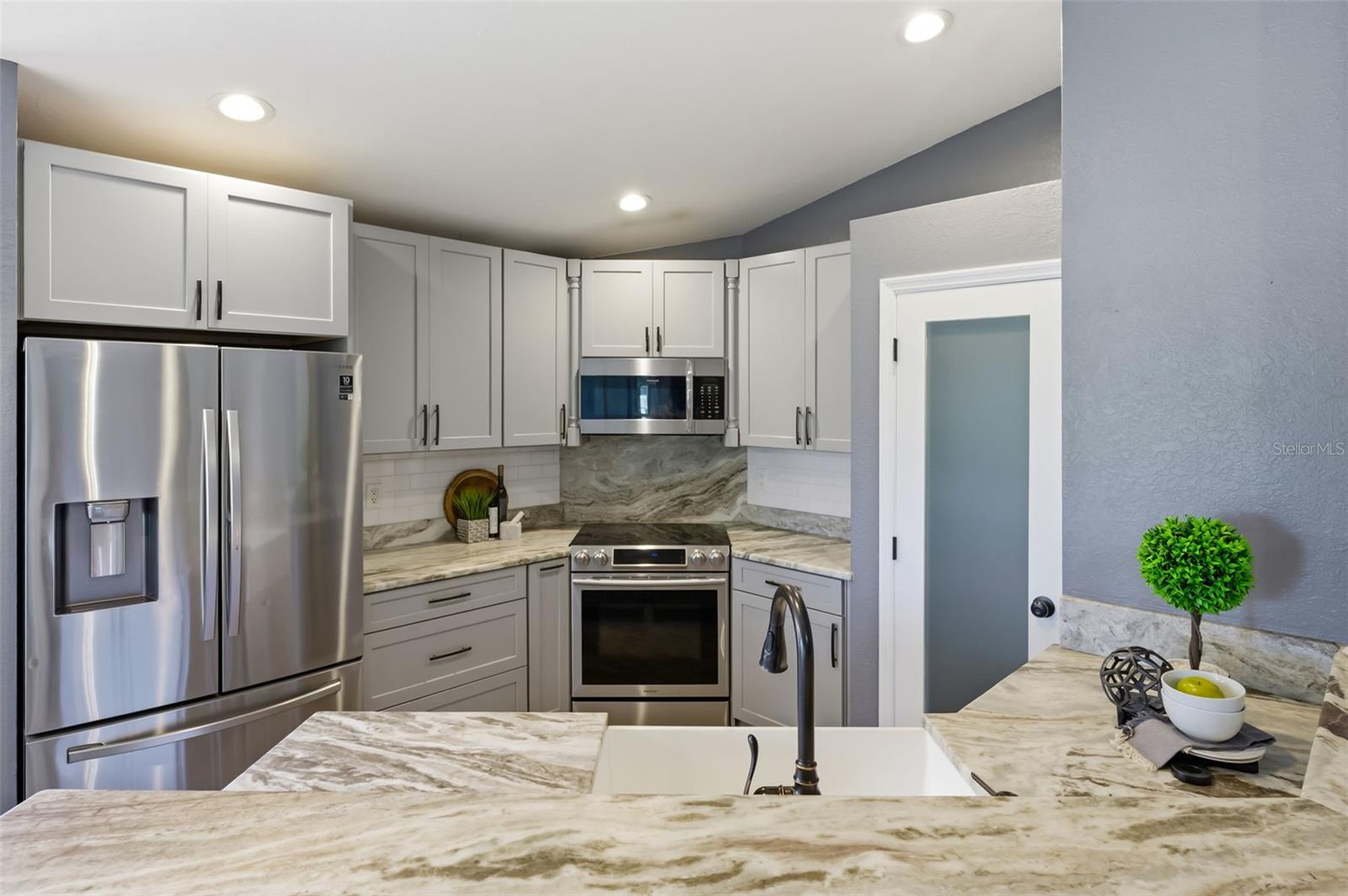 11013 LAUREL BROOK CT, RIVERVIEW, FL, 33569