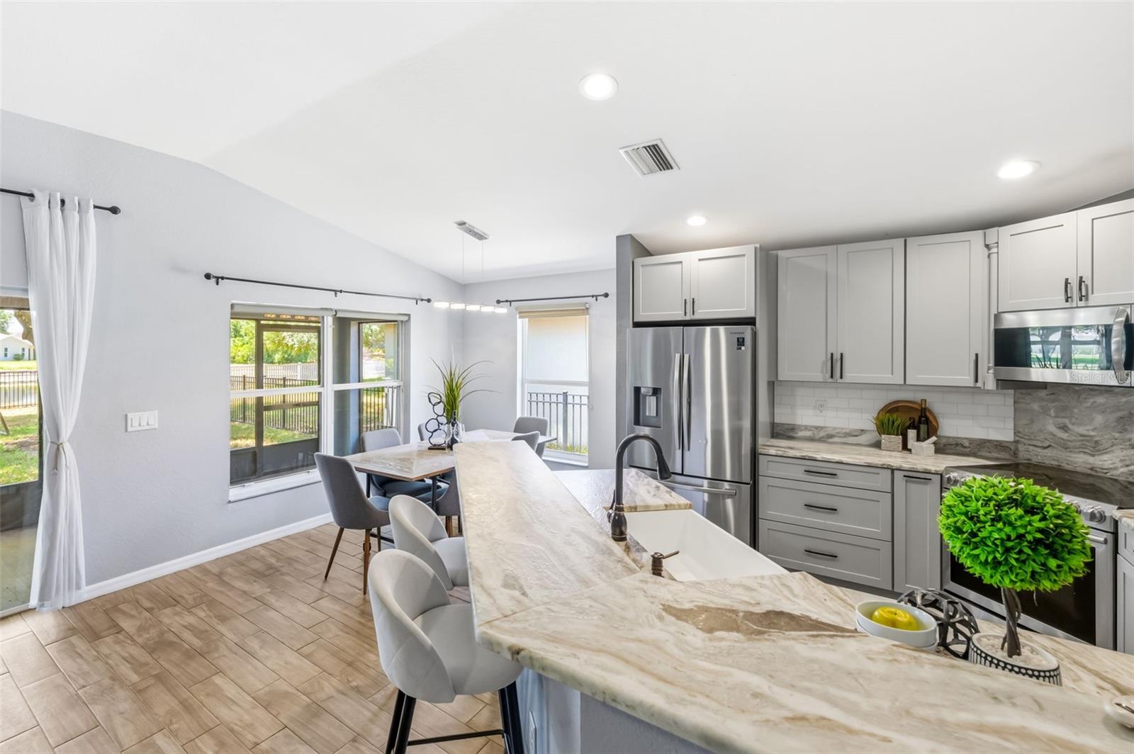 11013 LAUREL BROOK CT, RIVERVIEW, FL, 33569