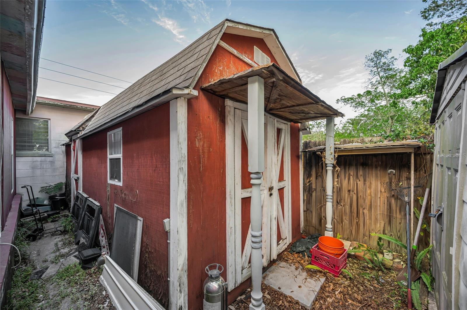 2876 30TH AVE N, ST PETERSBURG, FL, 33713