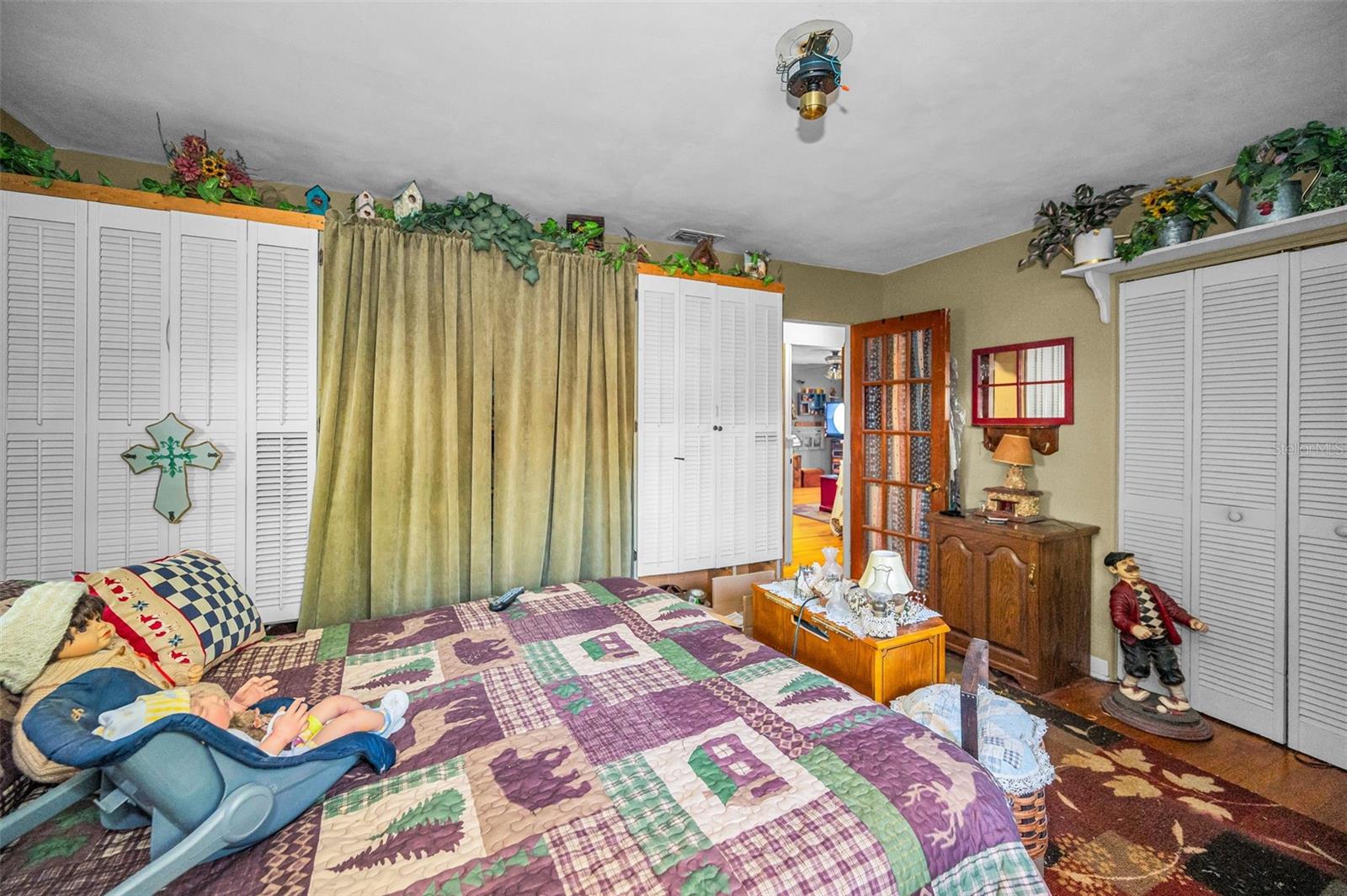 2876 30TH AVE N, ST PETERSBURG, FL, 33713