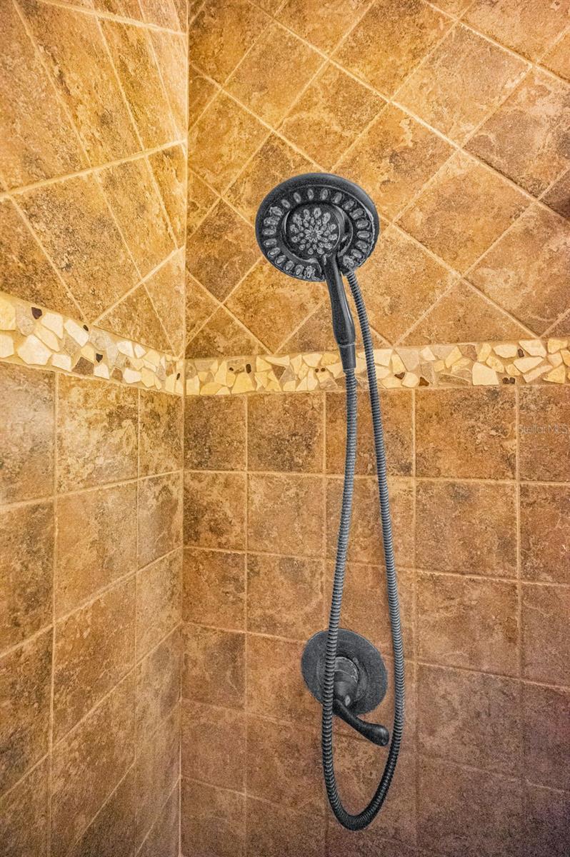 2876 30TH AVE N, ST PETERSBURG, FL, 33713