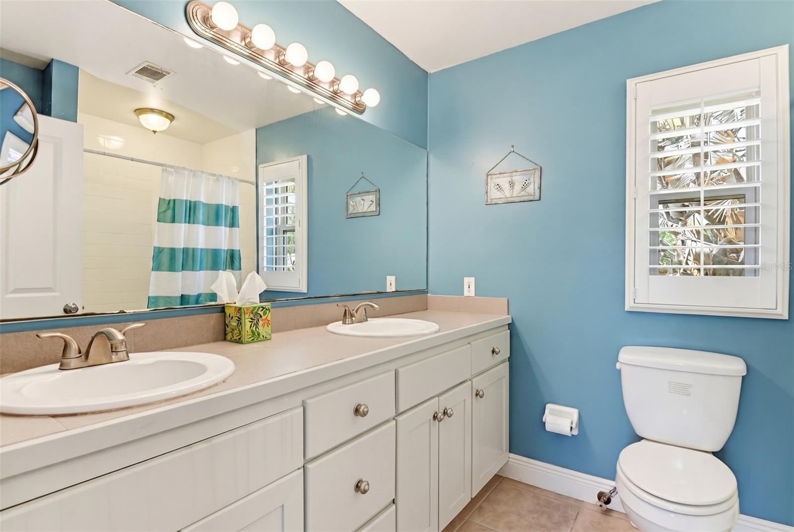 40 CUNNINGHAM DR, NEW SMYRNA BEACH, FL, 32168