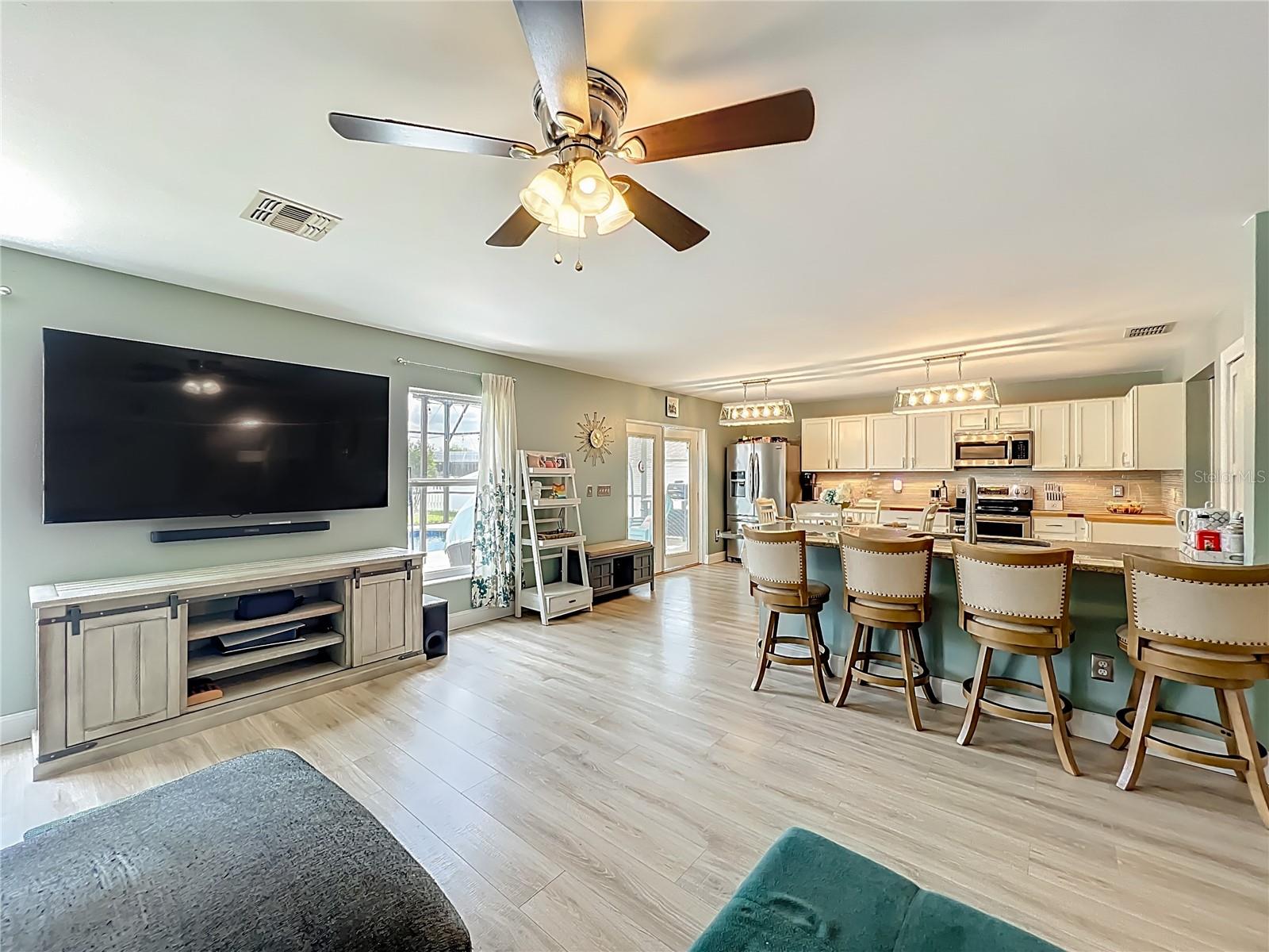 951 CRYSTAL BAY LN, ORLANDO, FL, 32828