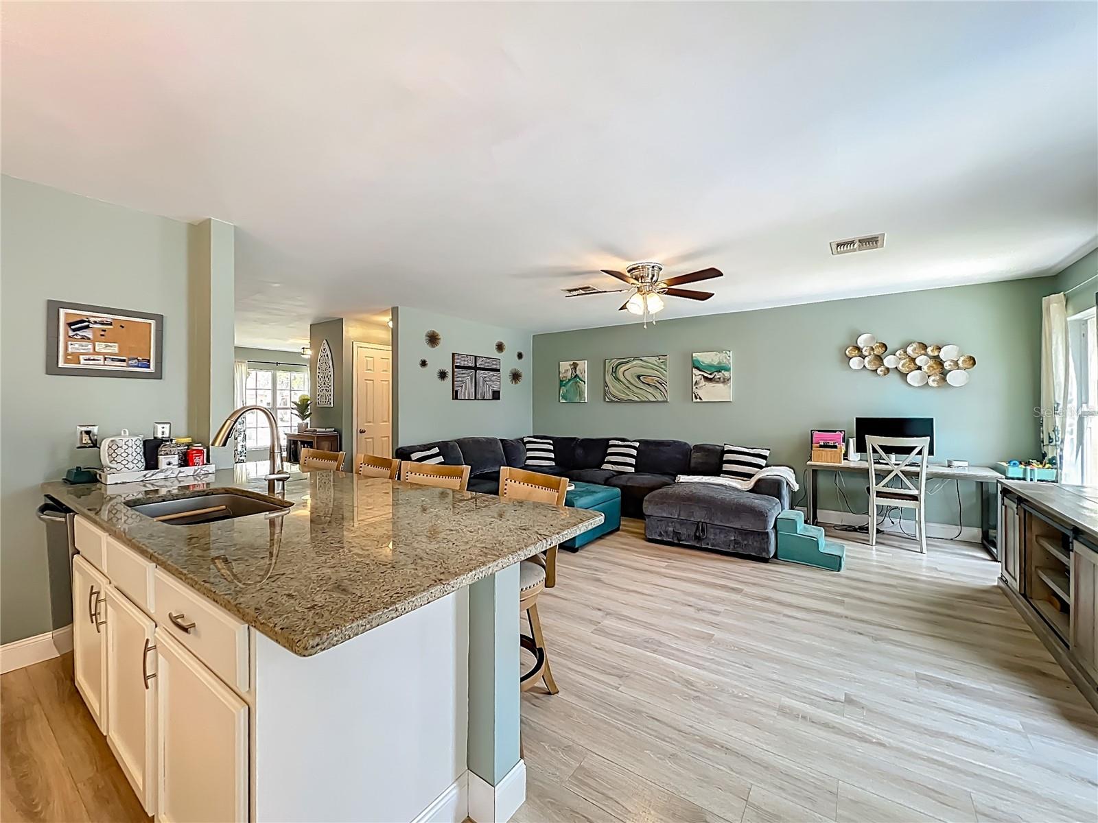 951 CRYSTAL BAY LN, ORLANDO, FL, 32828