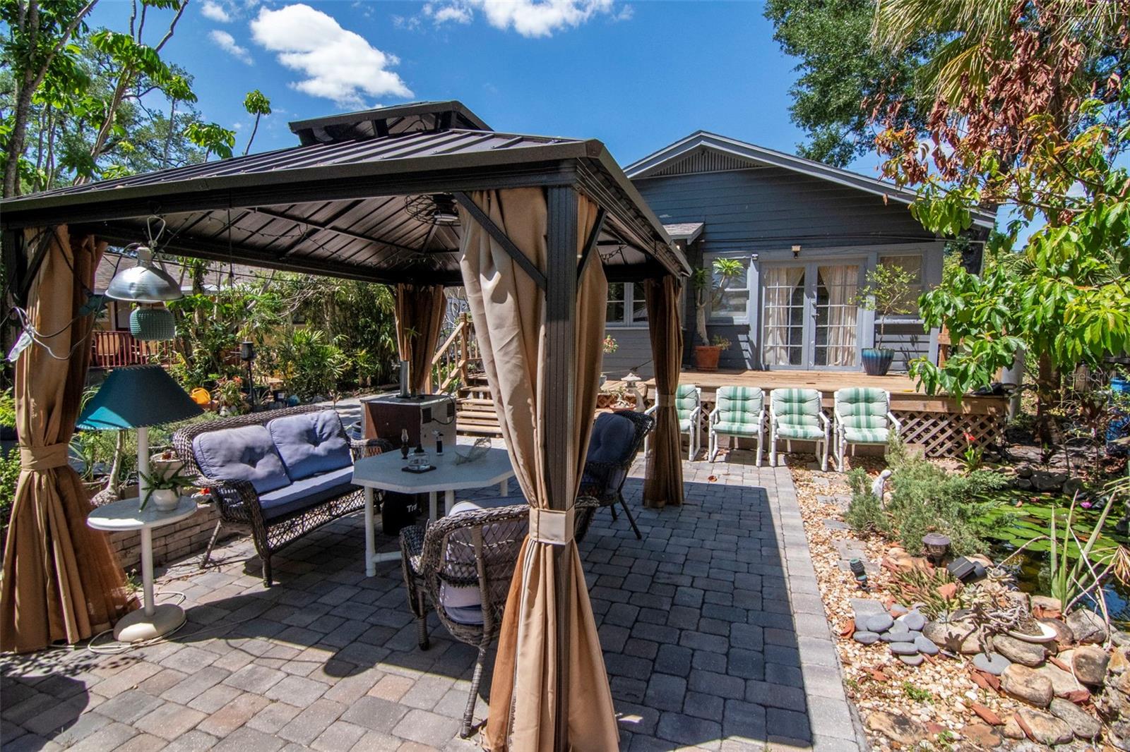 220 W FERN ST, TAMPA, FL, 33604