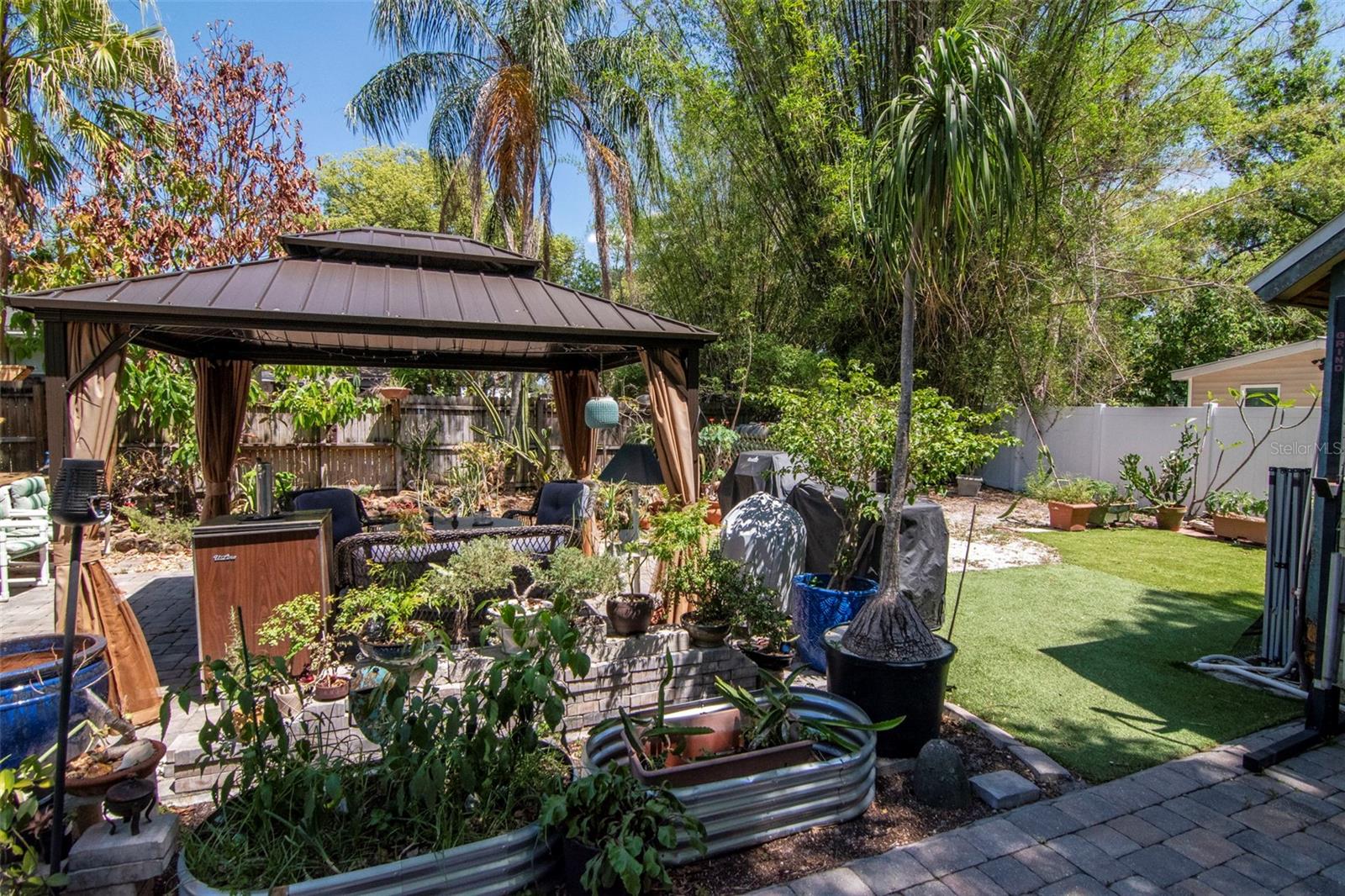 220 W FERN ST, TAMPA, FL, 33604