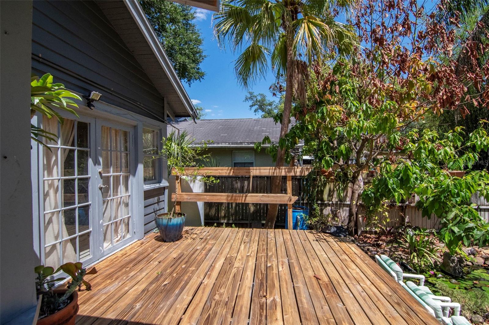 220 W FERN ST, TAMPA, FL, 33604