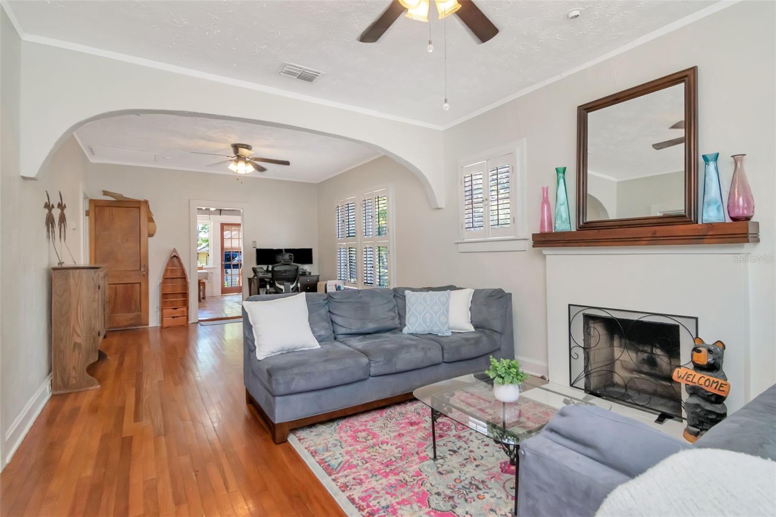 220 W FERN ST, TAMPA, FL, 33604