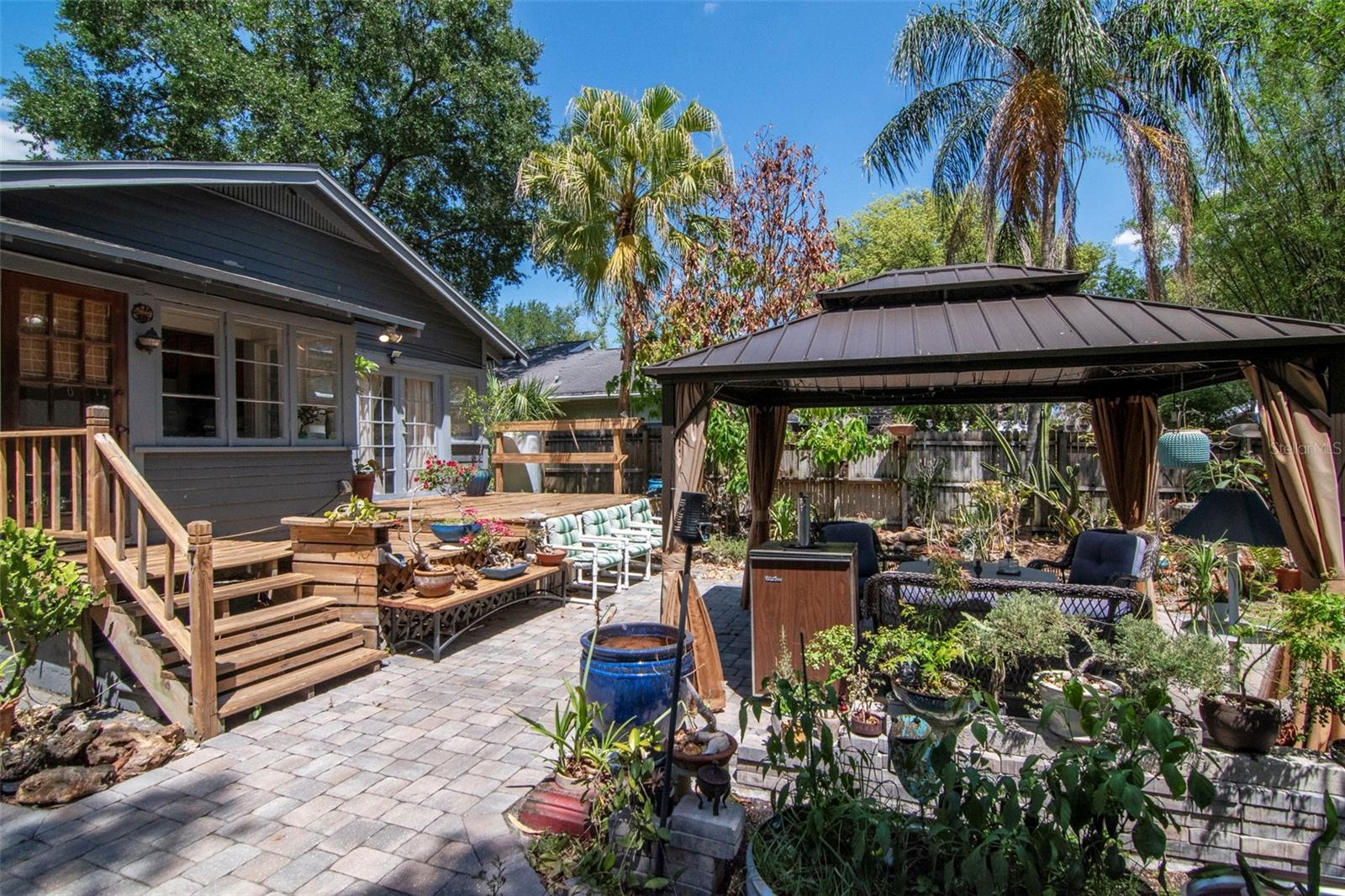 220 W FERN ST, TAMPA, FL, 33604