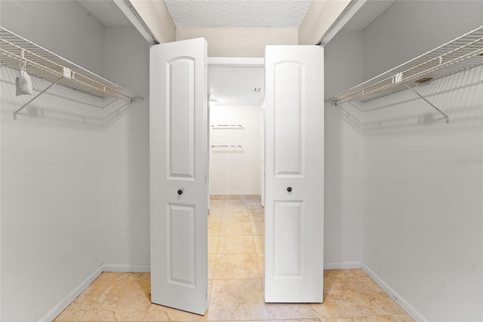 220 BELLEVIEW BLVD #601, BELLEAIR, FL, 33756