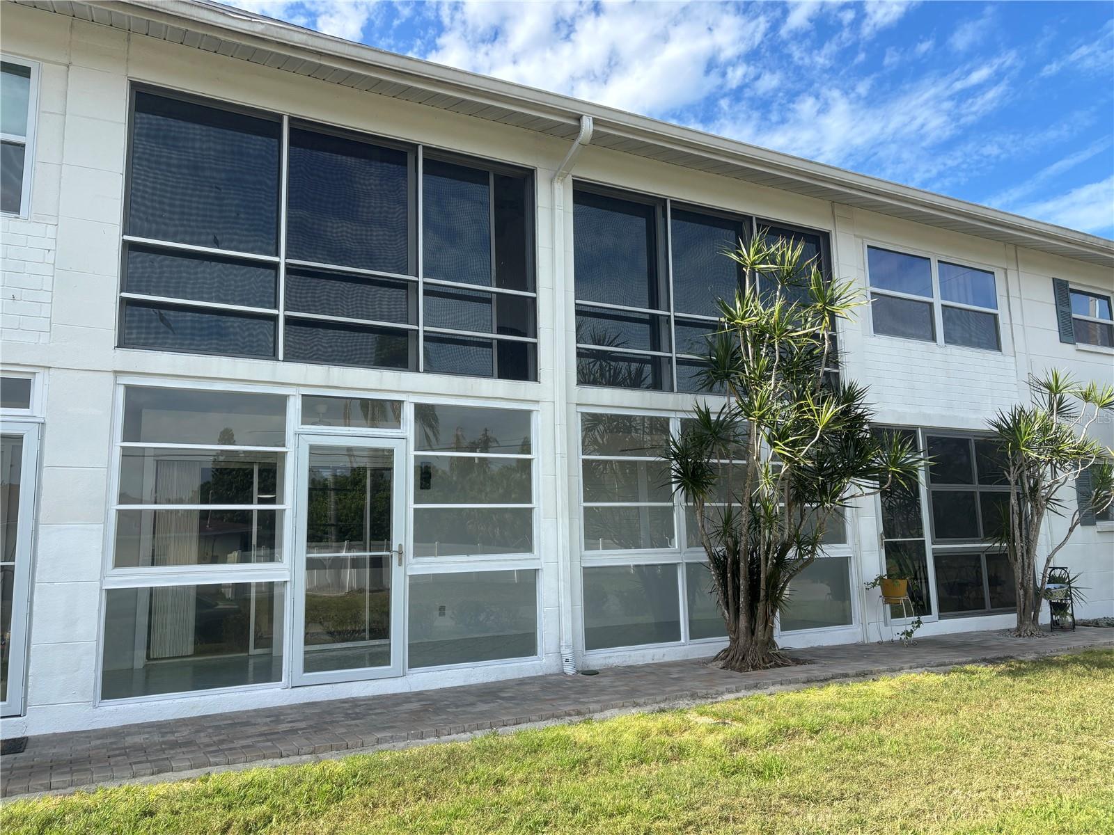 3160 36TH ST N #102, ST PETERSBURG, FL, 33713