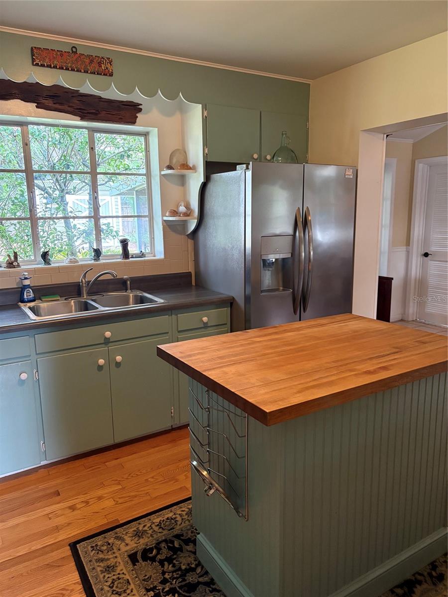219 KENSINGTON AVE, DELAND, FL, 32724