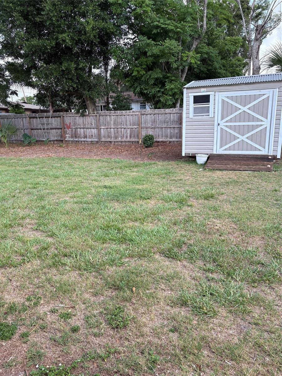 219 KENSINGTON AVE, DELAND, FL, 32724