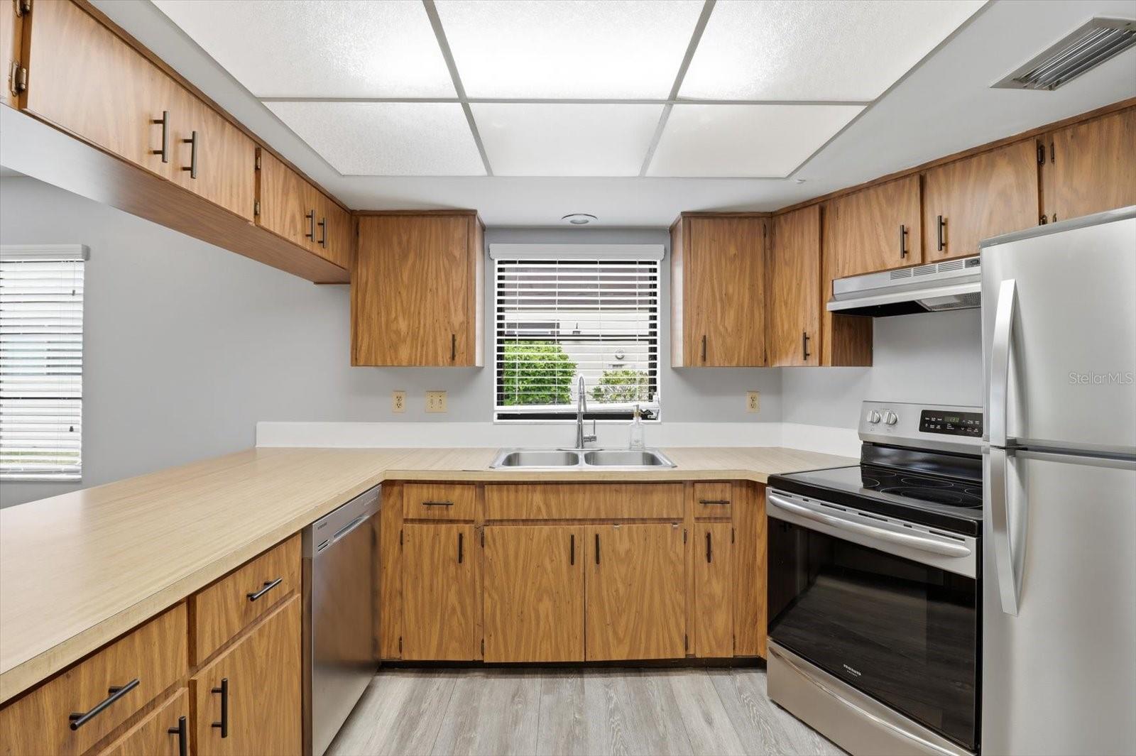 54 JAMAICA ST, HOMOSASSA, FL, 34446