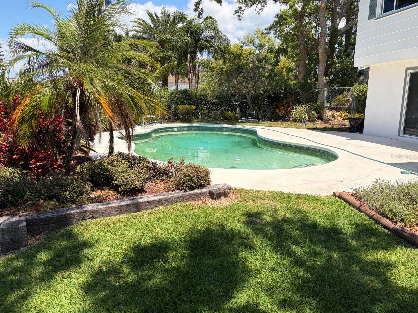 8728 COBBLESTONE DR, TAMPA, FL, 33615