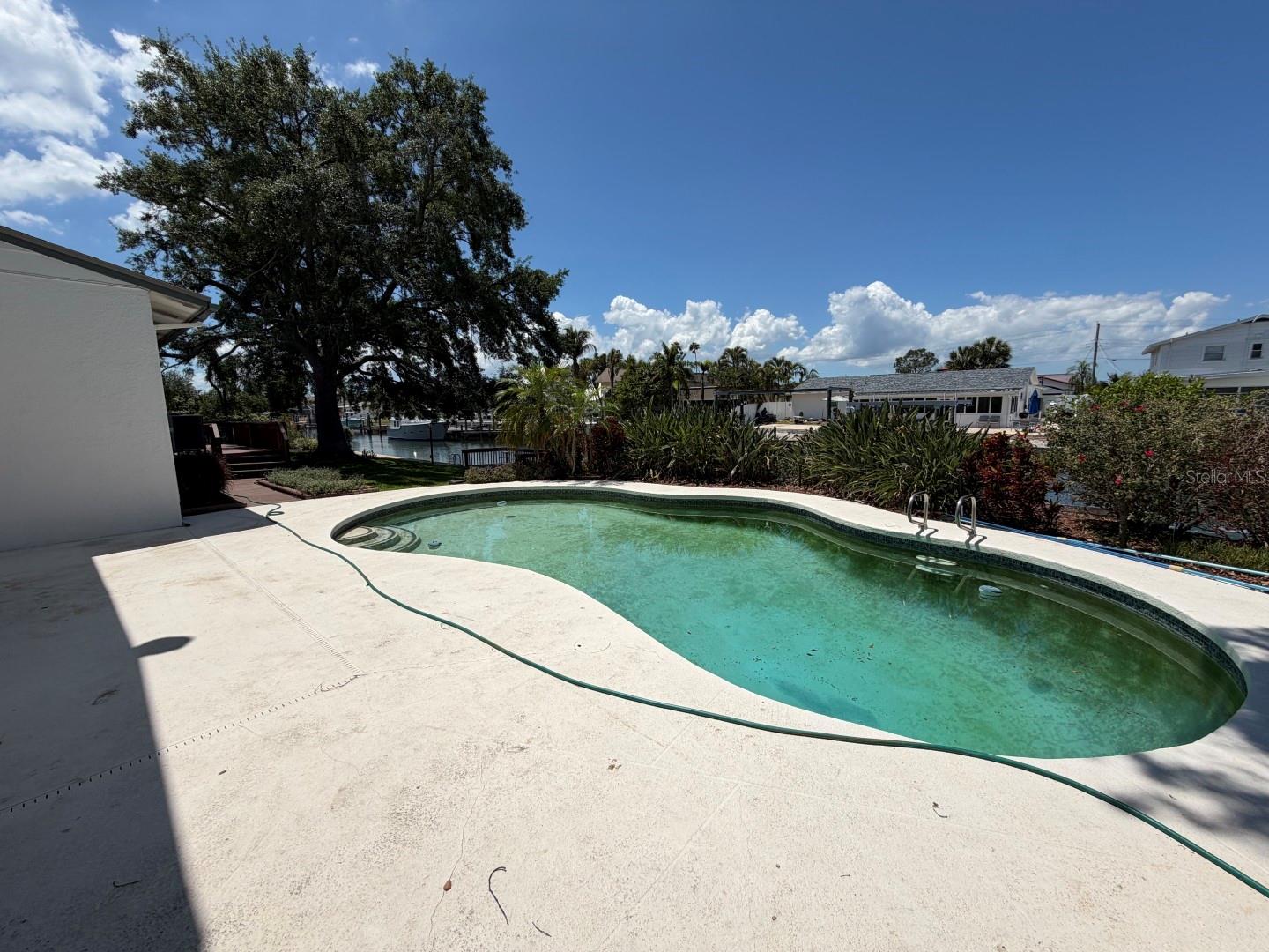 8728 COBBLESTONE DR, TAMPA, FL, 33615