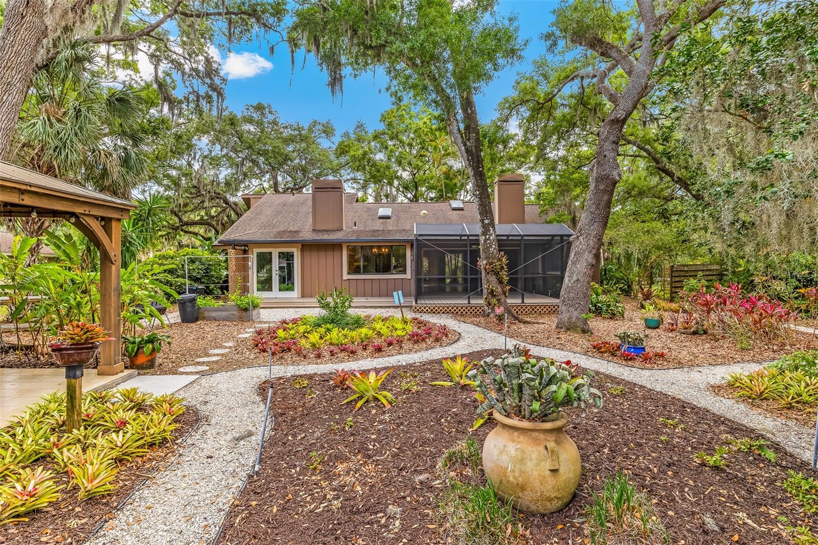 4295 WOODVIEW DR, SARASOTA, FL, 34232