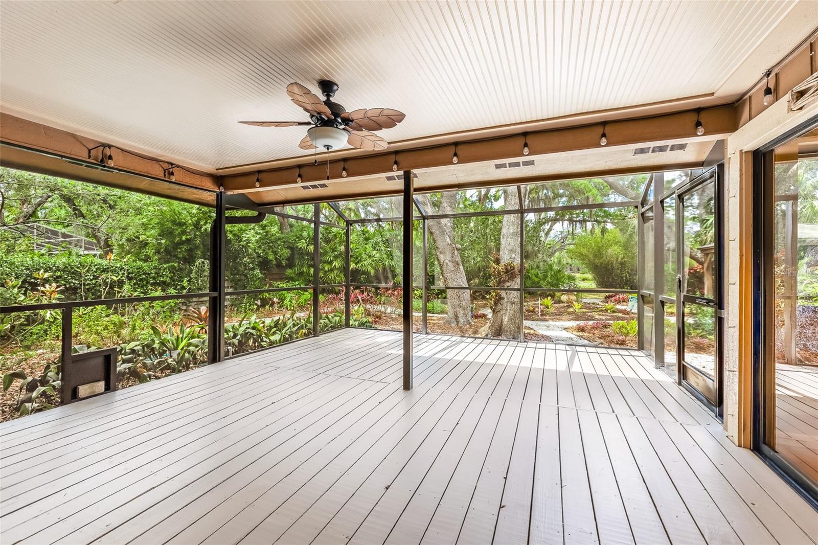 4295 WOODVIEW DR, SARASOTA, FL, 34232