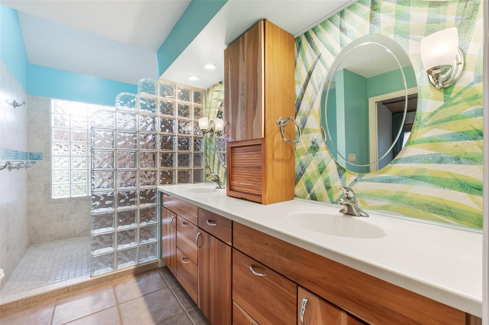 4295 WOODVIEW DR, SARASOTA, FL, 34232