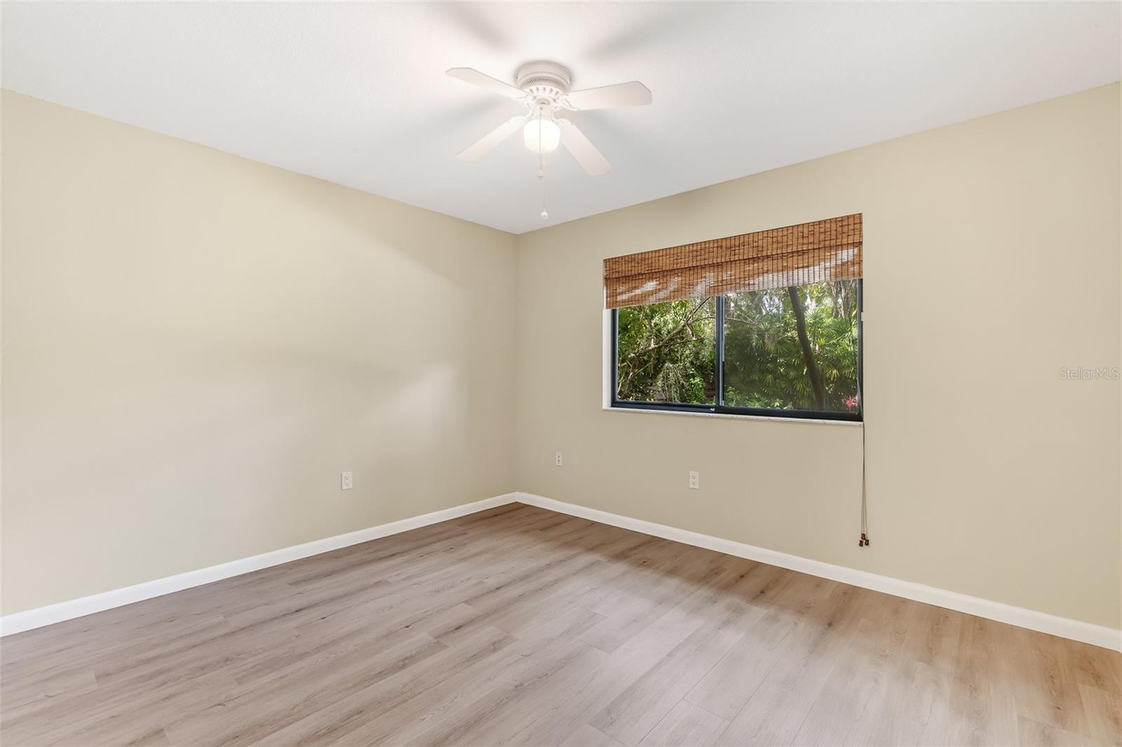 4295 WOODVIEW DR, SARASOTA, FL, 34232