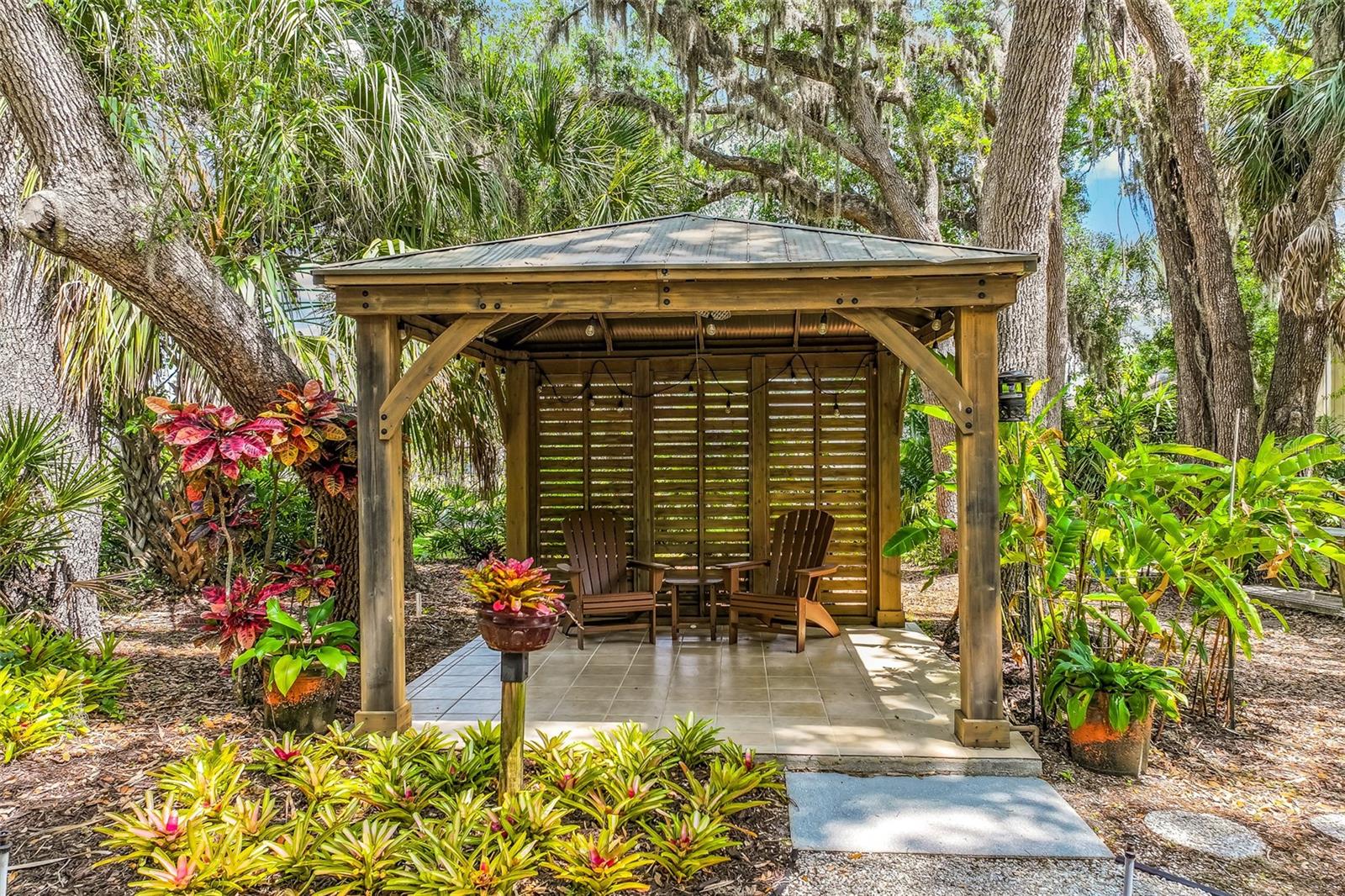 4295 WOODVIEW DR, SARASOTA, FL, 34232