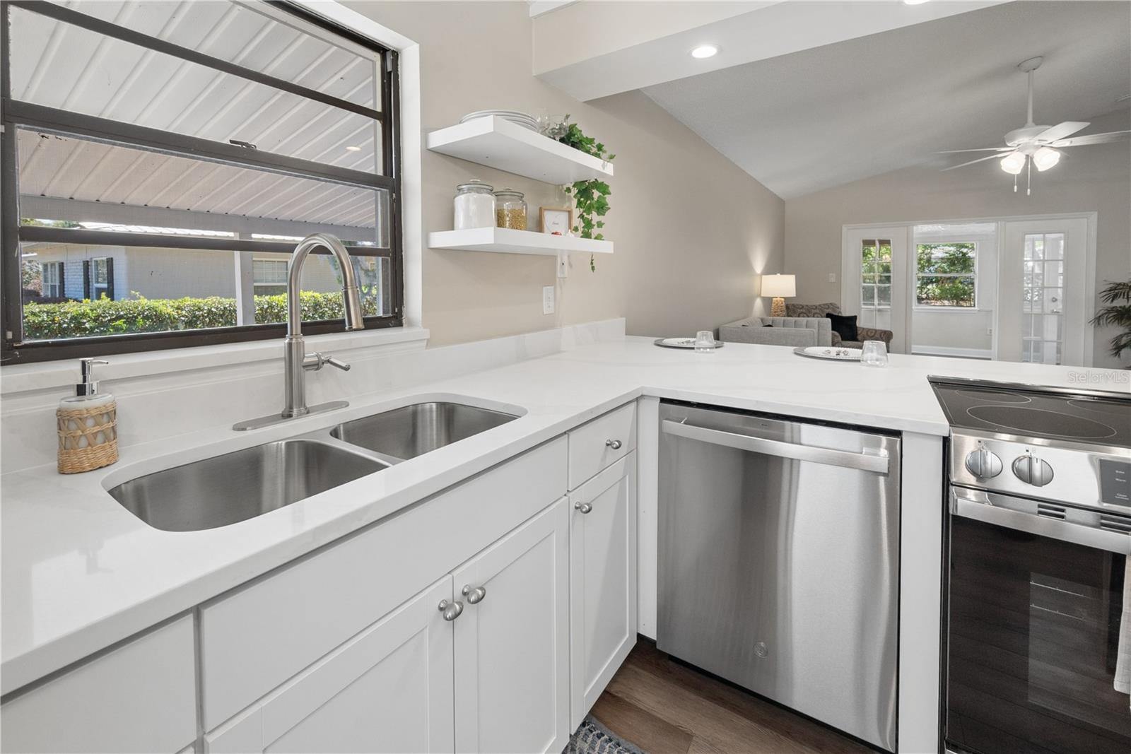 950 S LAWRENCE BLVD, KEYSTONE HEIGHTS, FL, 32656