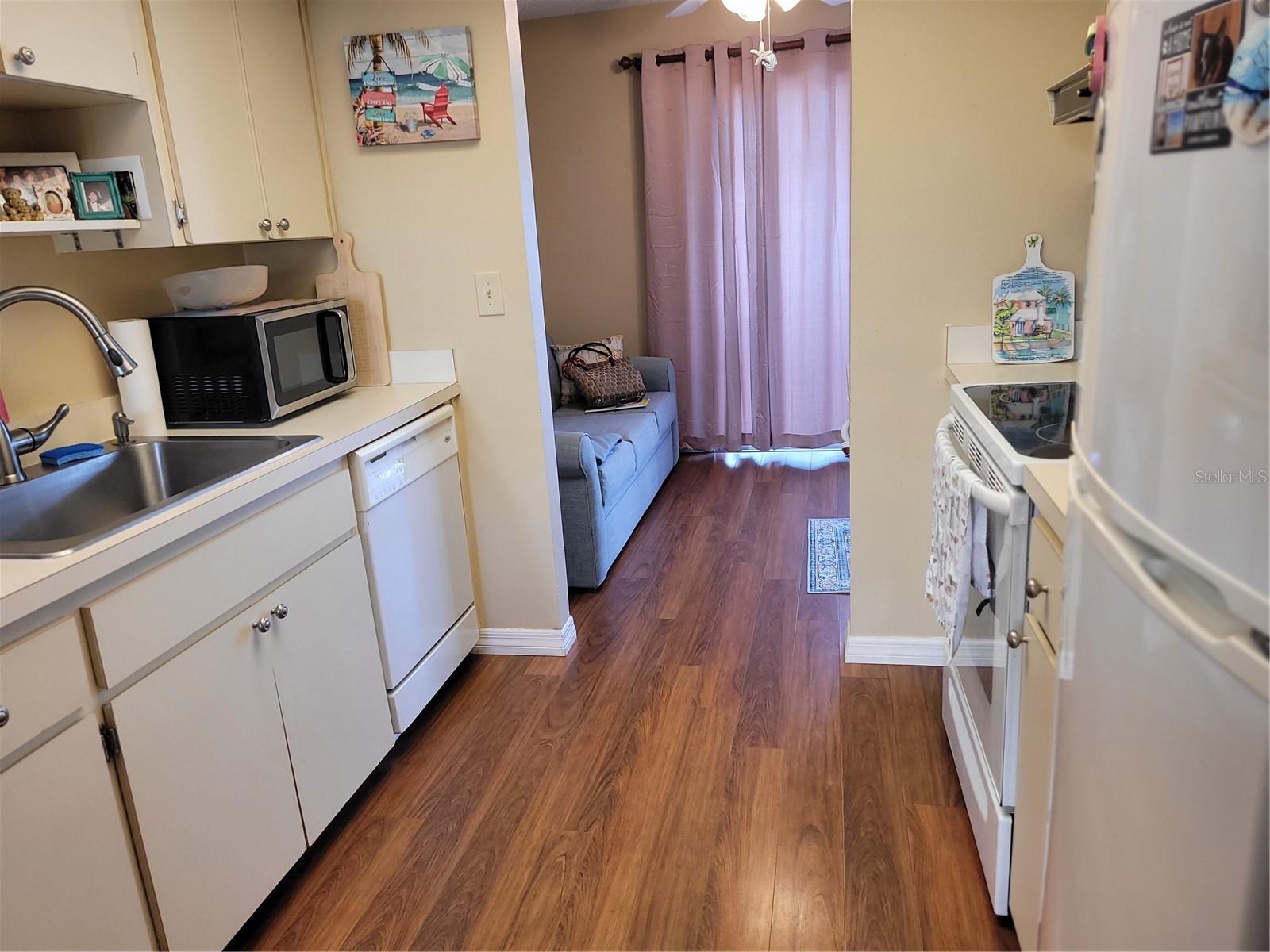 944 MADRID DR, PALM HARBOR, FL, 34684