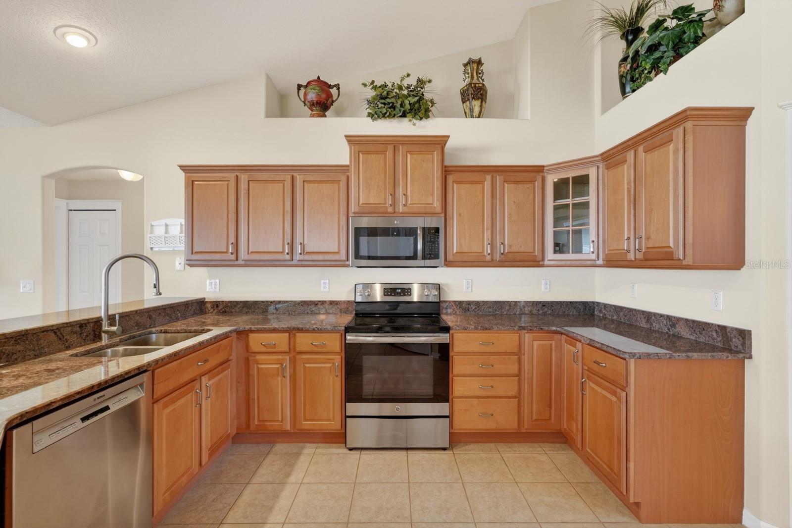 16 WHEELER LN, PALM COAST, FL, 32164