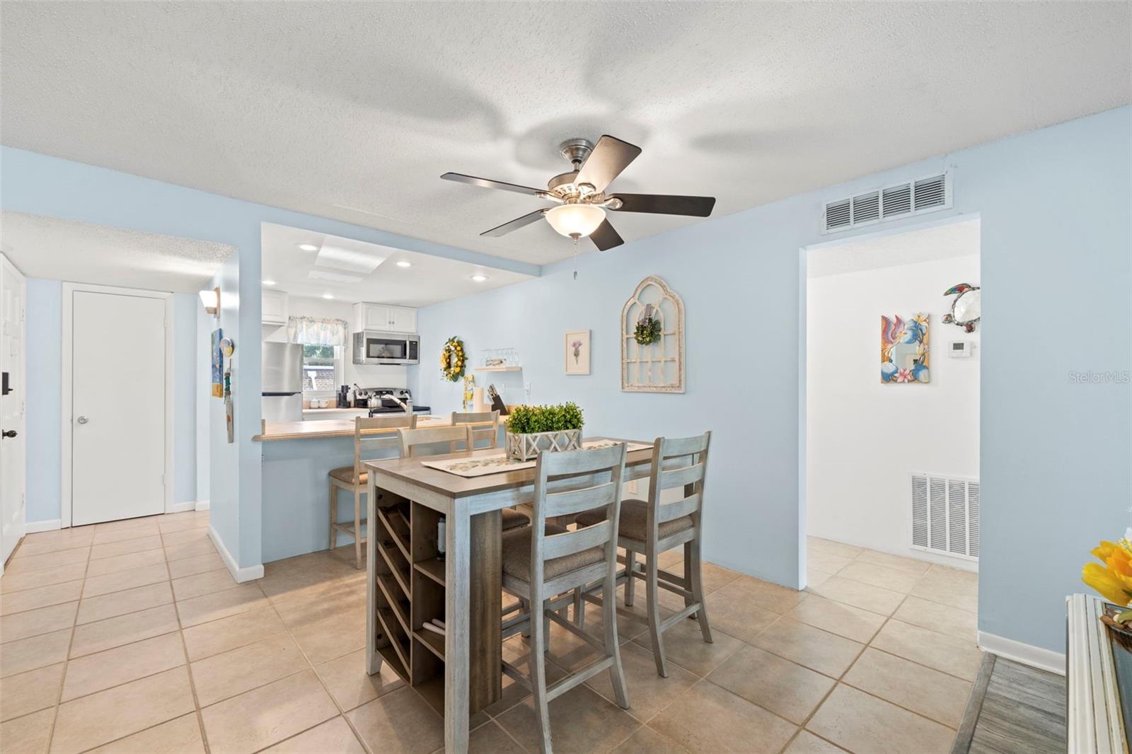 12760 INDIAN ROCKS RD #107, LARGO, FL, 33774