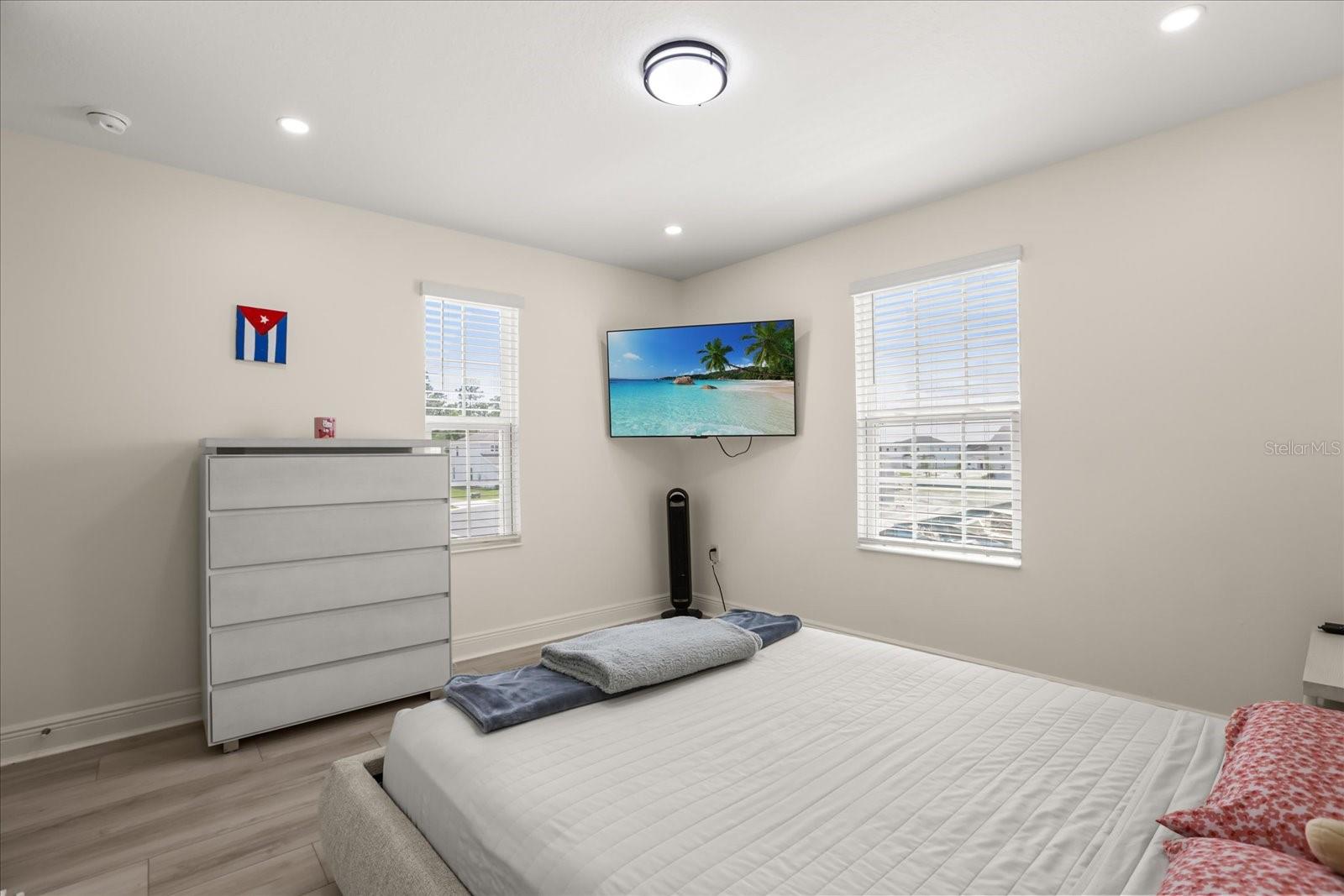 5867 SIERRA CROWN ST, MOUNT DORA, FL, 32757