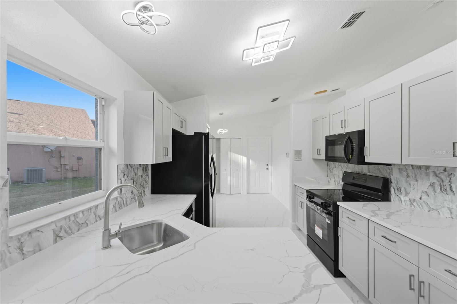 10602 RAINBOW TROUT CT, ORLANDO, FL, 32825