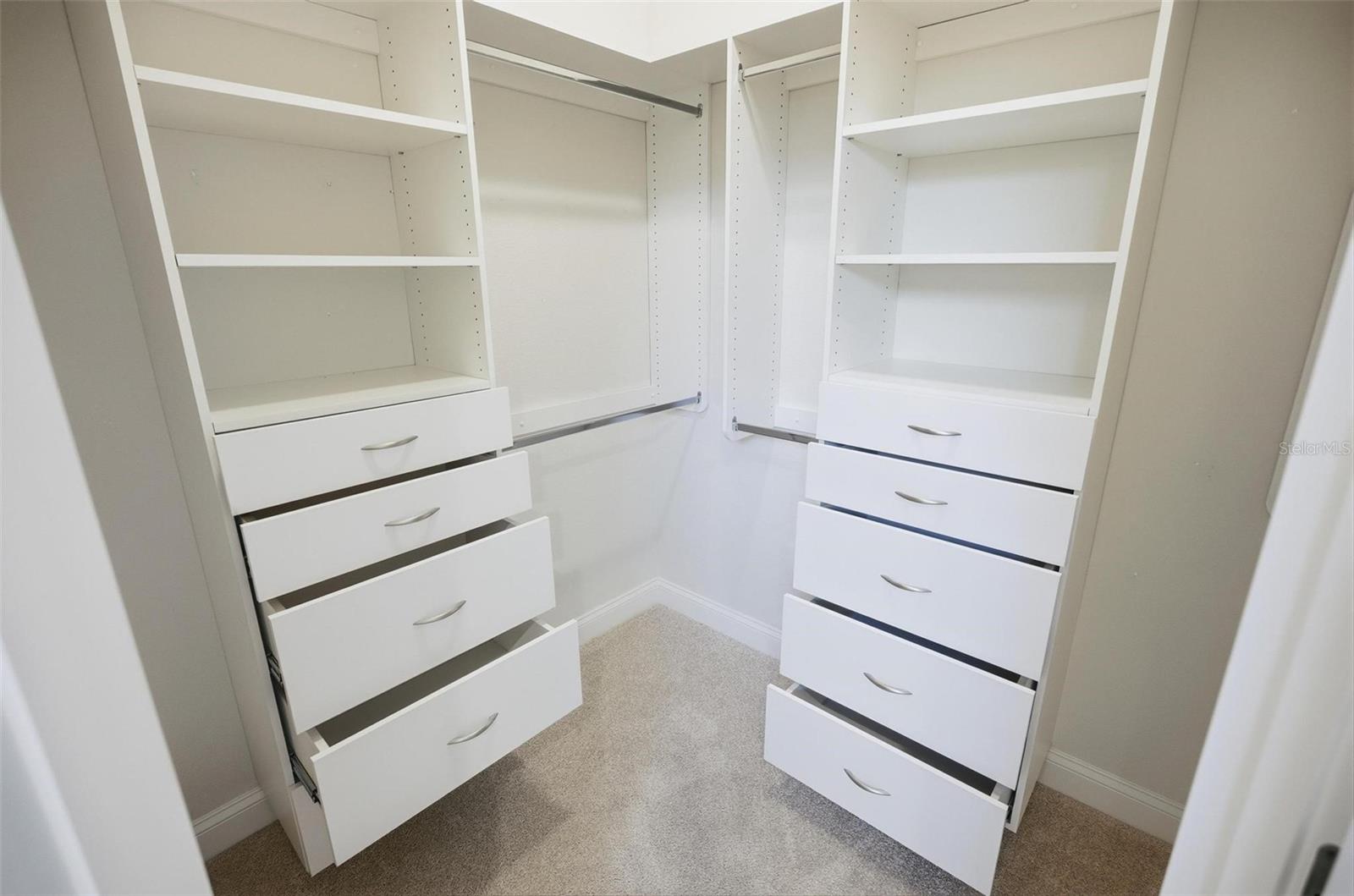 209 HAWTHORN AVE, PALM COAST, FL, 32164