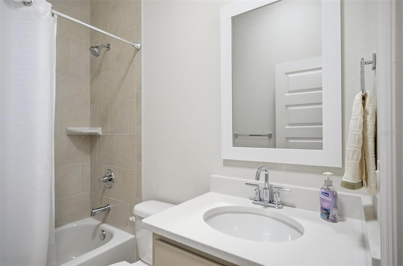 209 HAWTHORN AVE, PALM COAST, FL, 32164