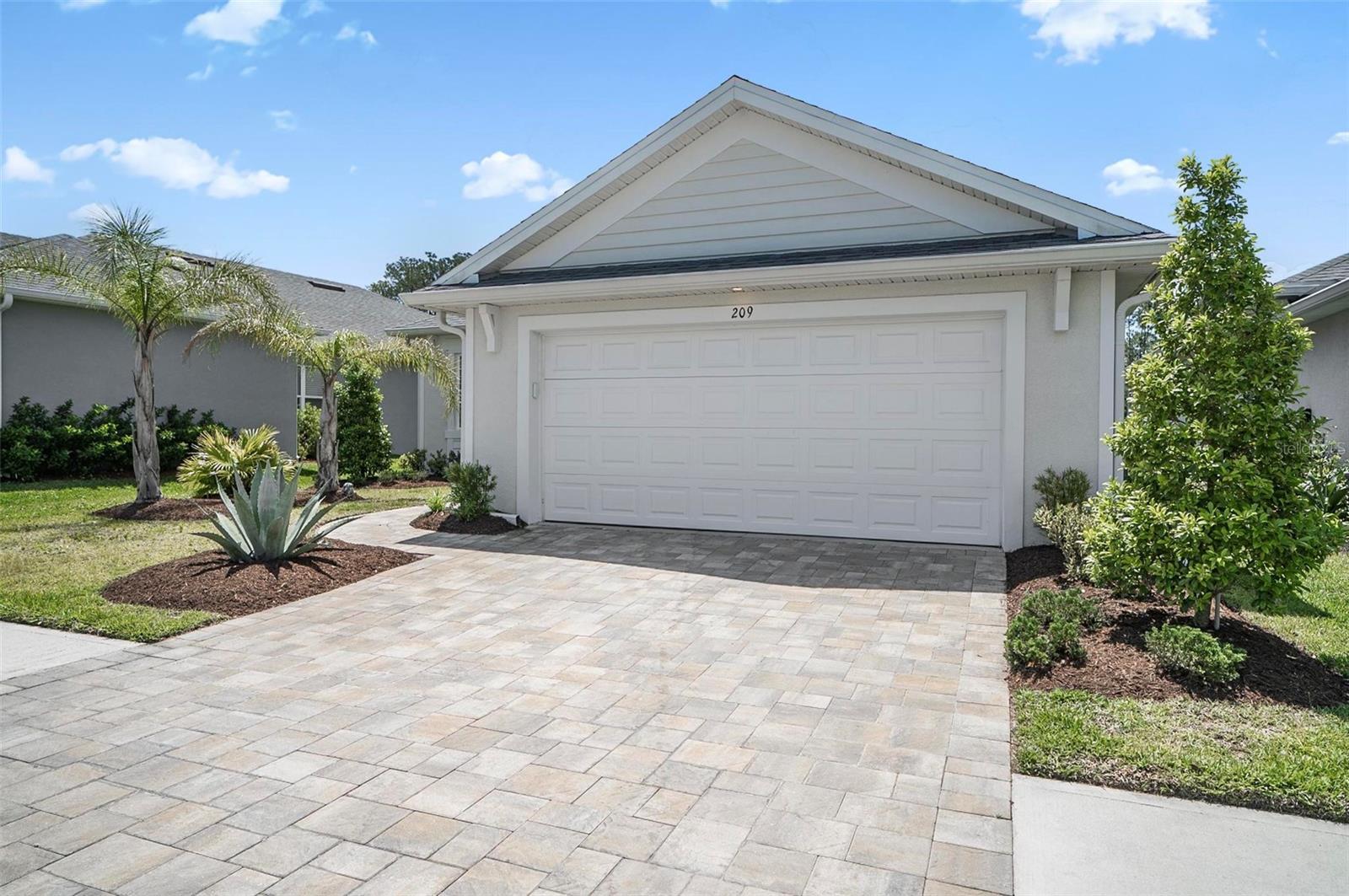 209 HAWTHORN AVE, PALM COAST, FL, 32164