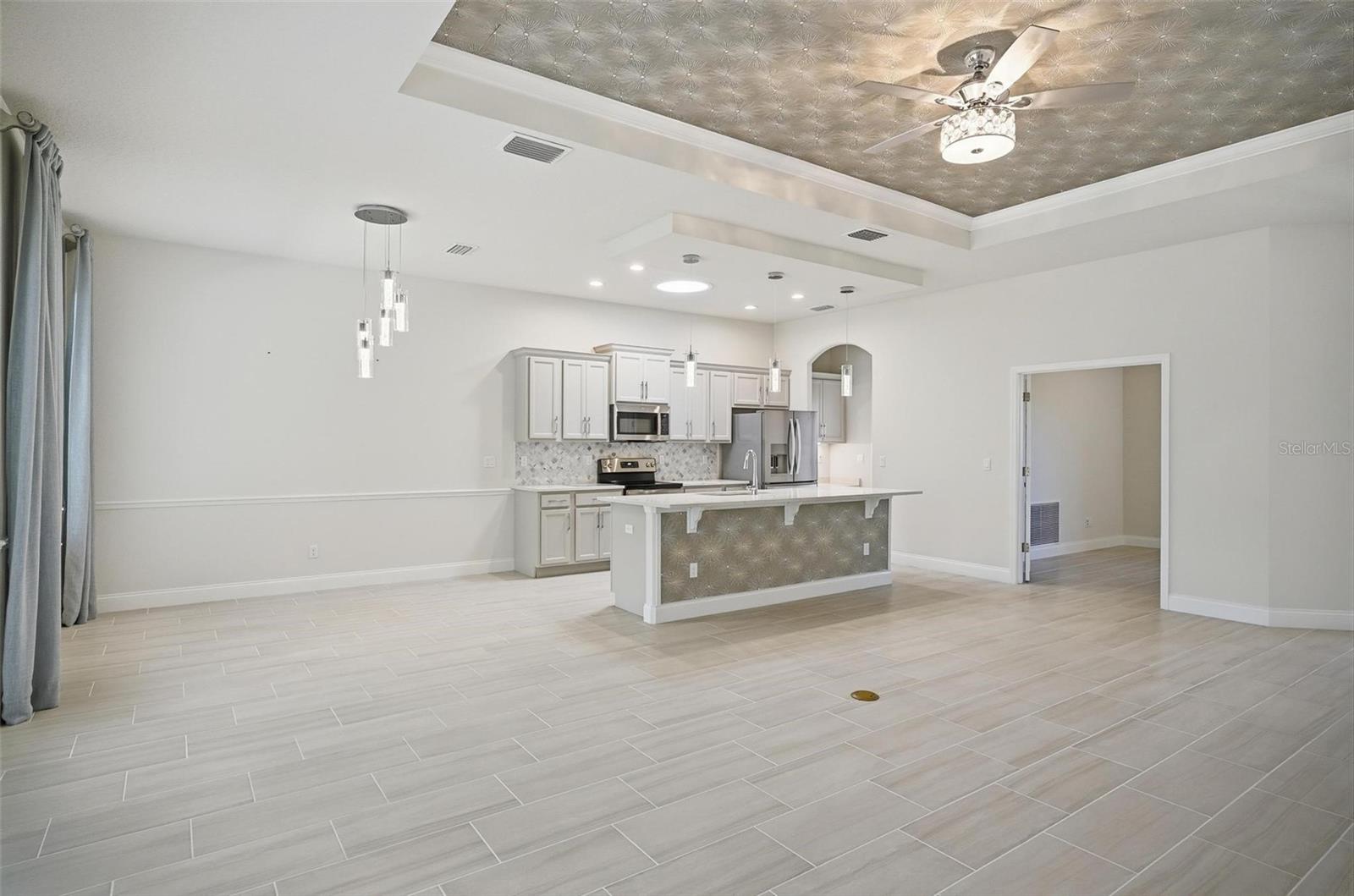 209 HAWTHORN AVE, PALM COAST, FL, 32164