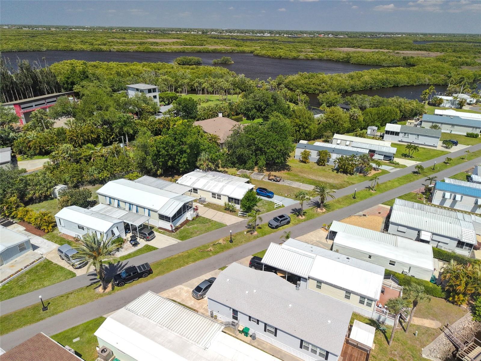 2927 COQUINA ESPLANADE, PUNTA GORDA, FL, 33982