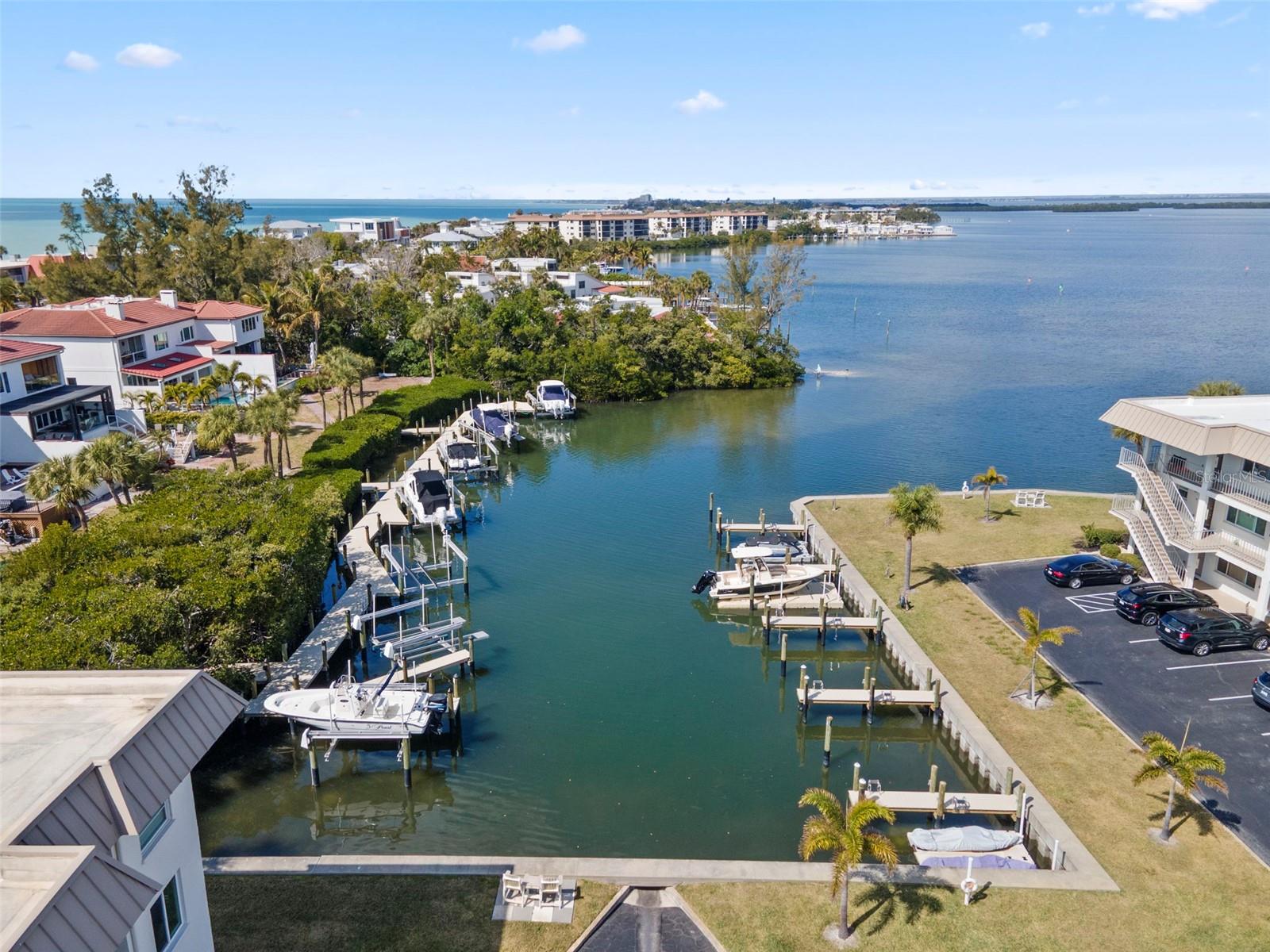 3330 GULF OF MEXICO DR #104D, LONGBOAT KEY, FL, 34228