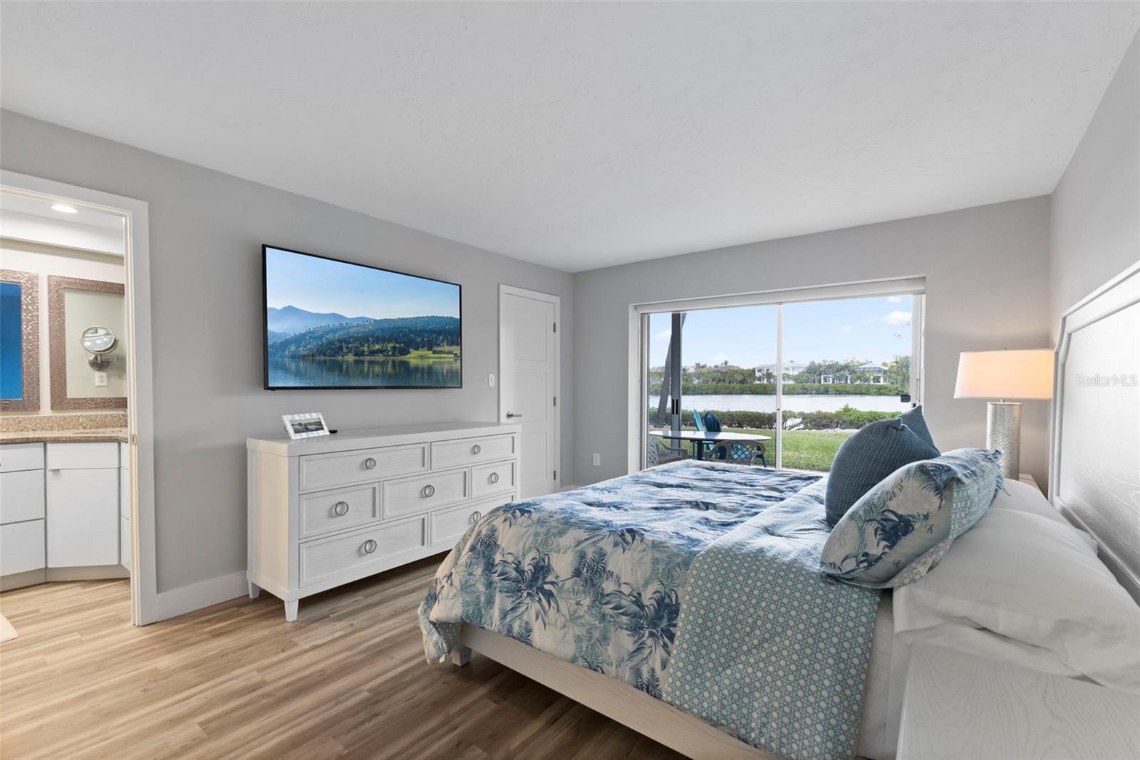 3330 GULF OF MEXICO DR #104D, LONGBOAT KEY, FL, 34228