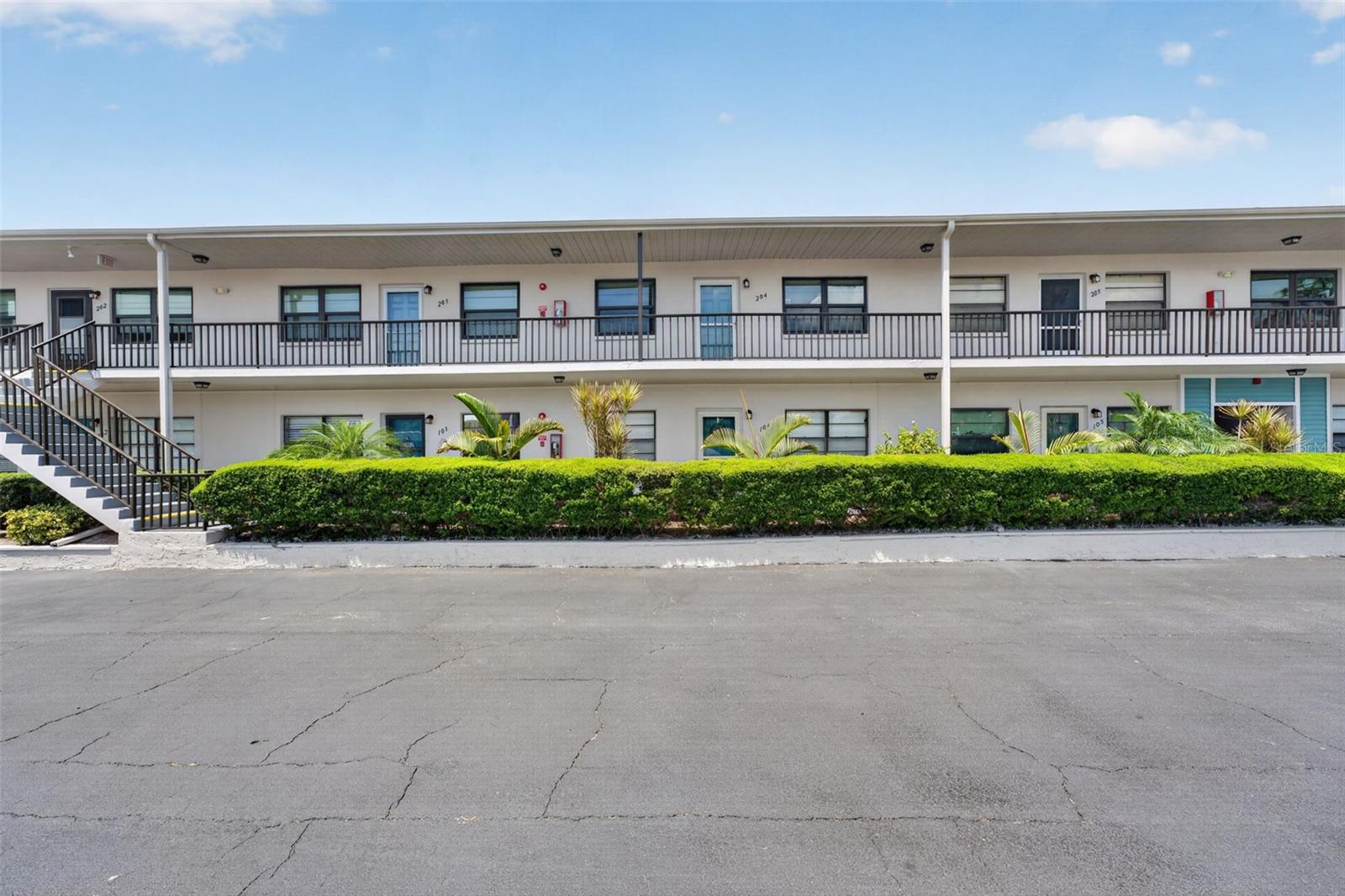 5925 TERRACE PARK DR N #203, ST PETERSBURG, FL, 33709