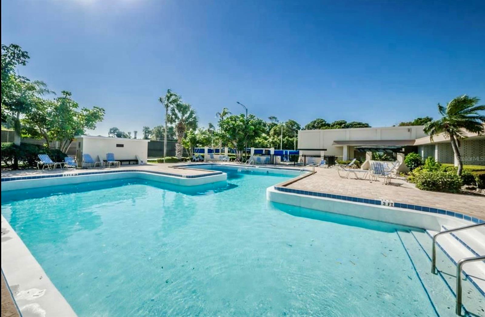 5925 TERRACE PARK DR N #203, ST PETERSBURG, FL, 33709